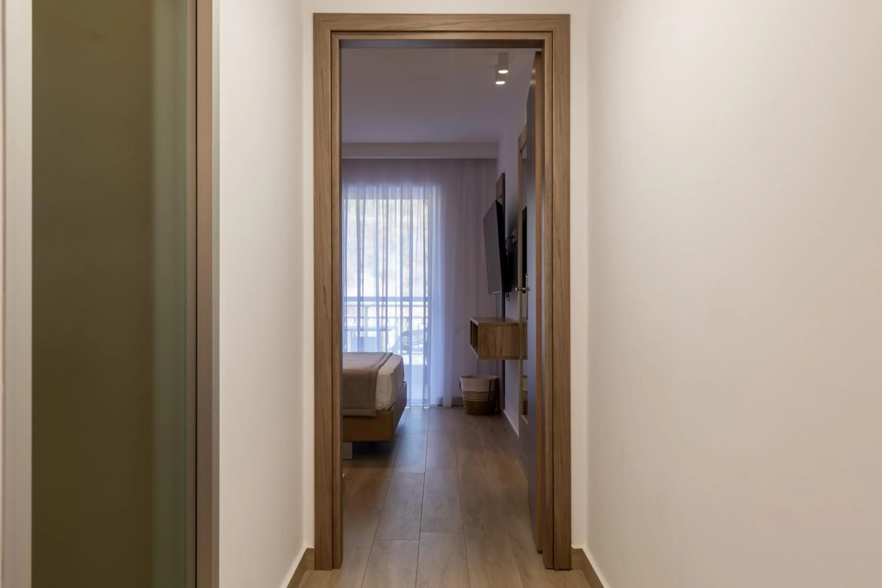 Photo of the whole room in Hotel Agni On The Beach