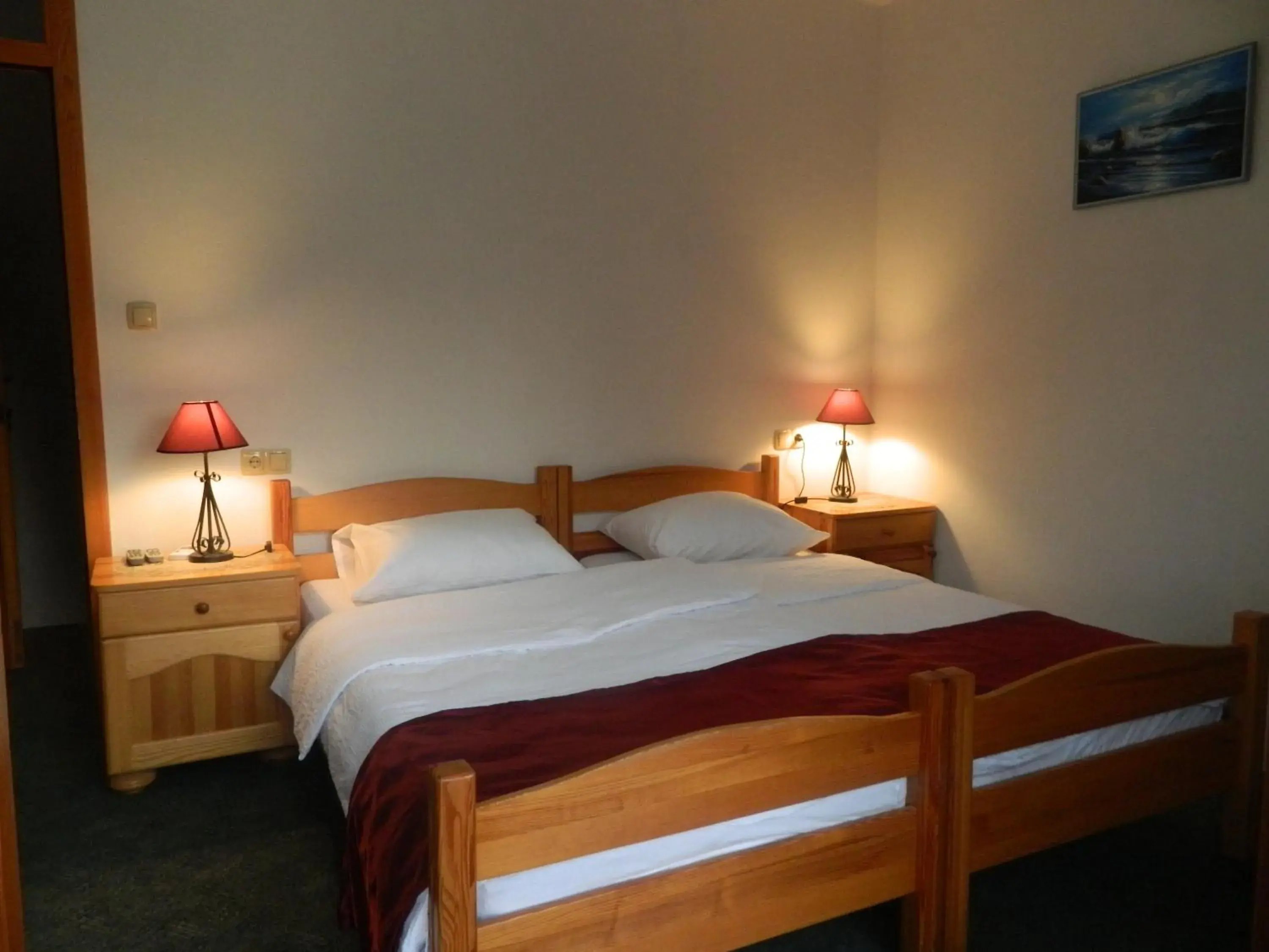 Triple Room with Balcony in Motel Jelčić Triple Room with Balcony in Motel Jelčić