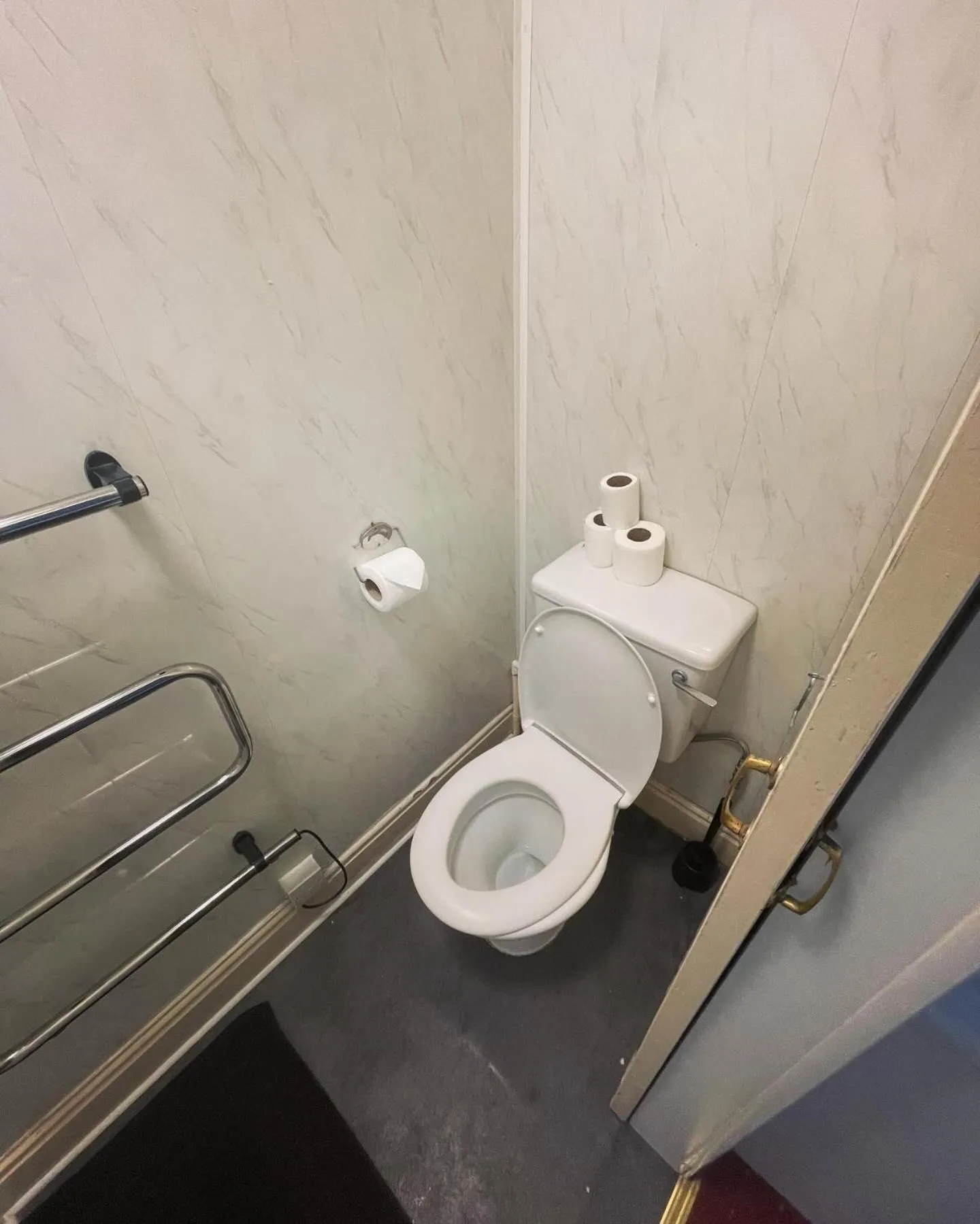 PRESTIGE PLAZA Hotel