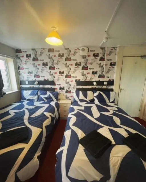 PRESTIGE PLAZA Hotel