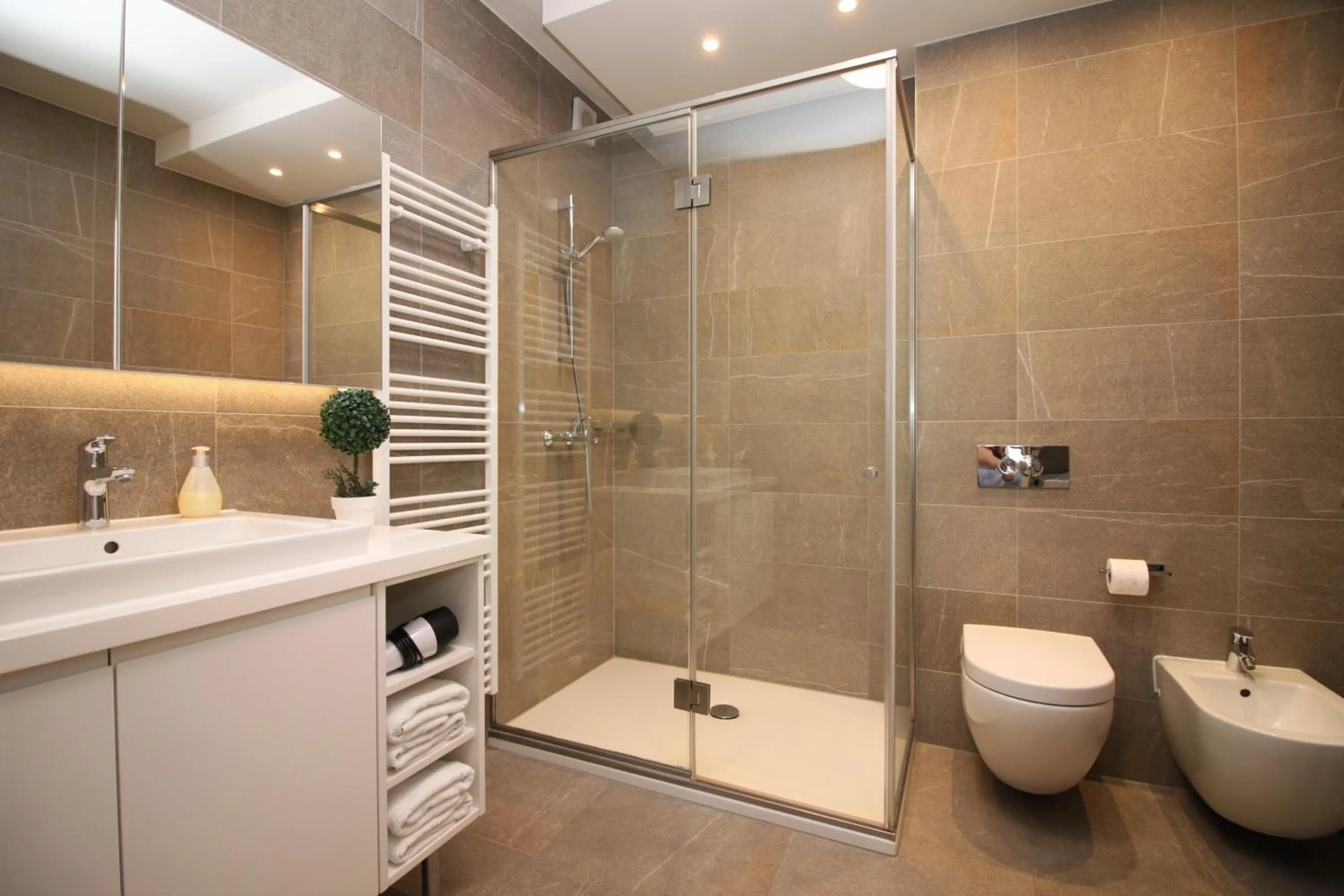 Bathroom in Sarajevo Daily Apartments