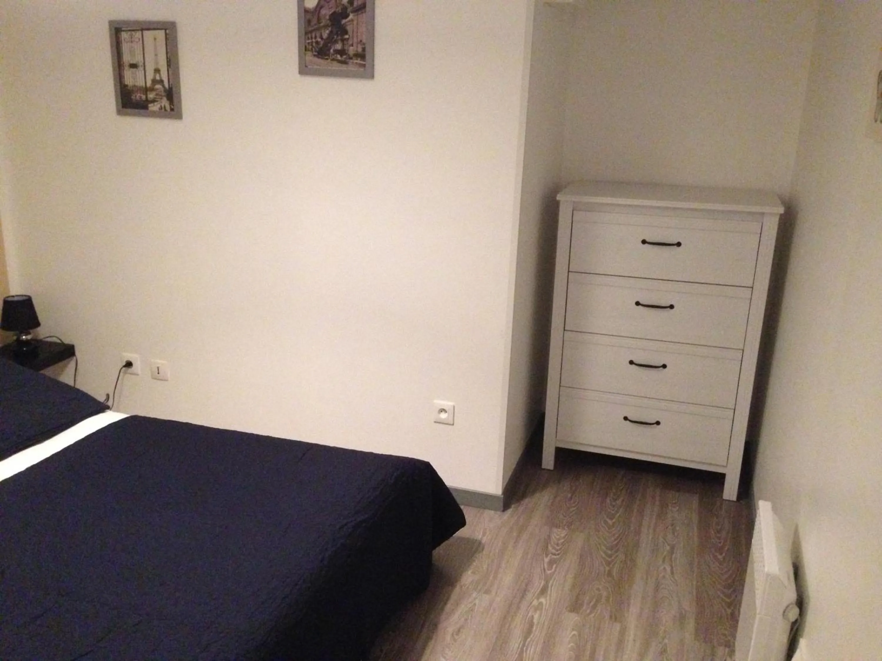 Bedroom, Bed in Le Sweet Home Lens