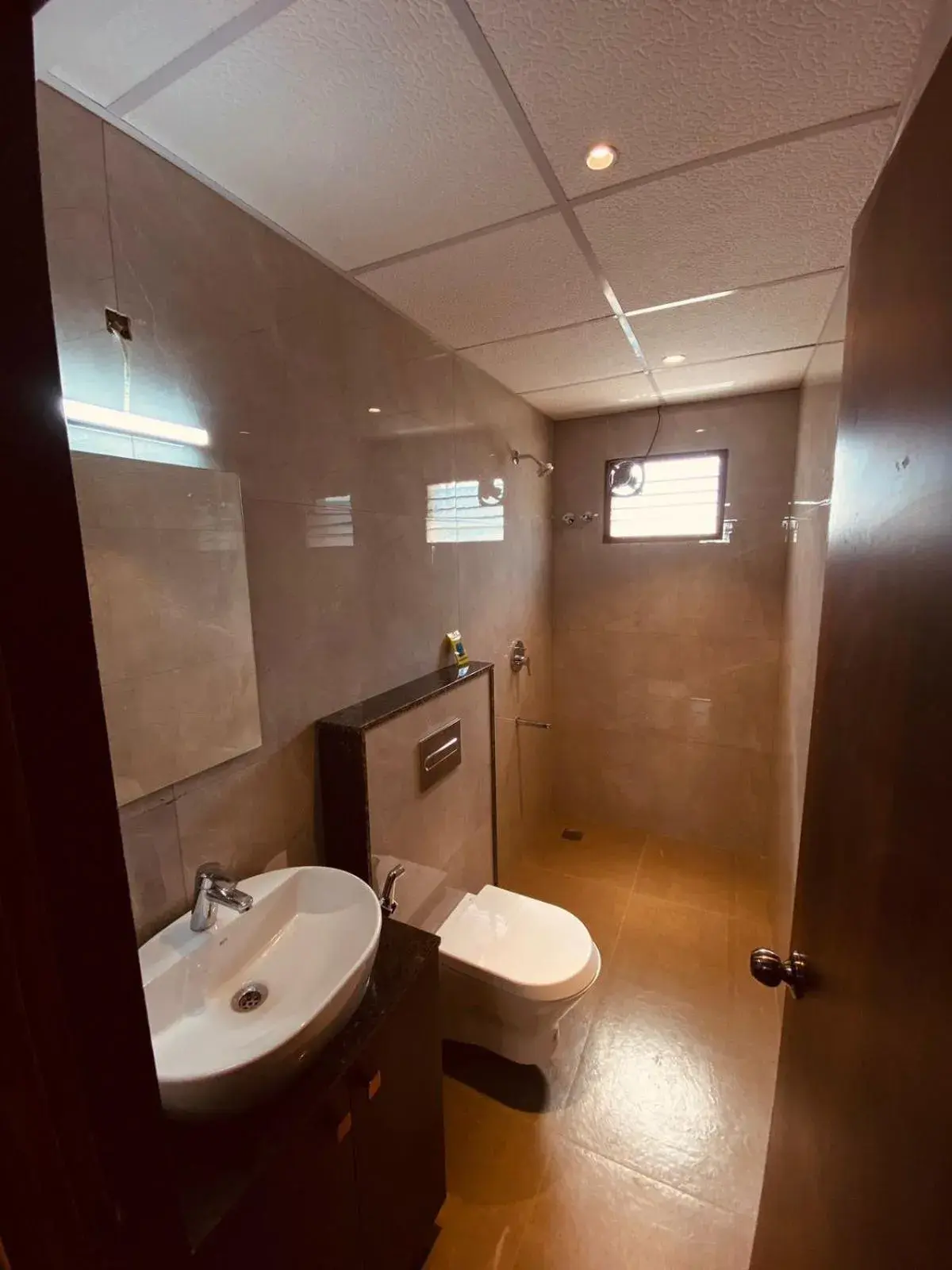 Deluxe Double Room (2 Adults + 1 Child) - single occupancy in LK GRAND HOME Deluxe Double Room (2 Adults + 1 Child) - single occupancy in LK GRAND HOME