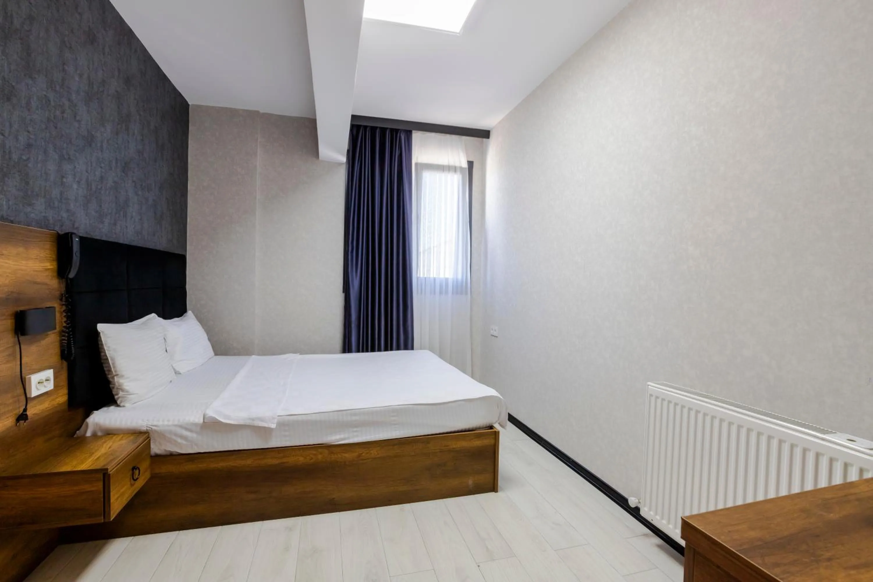 Bed in ACAR AIRPORT +PLUS