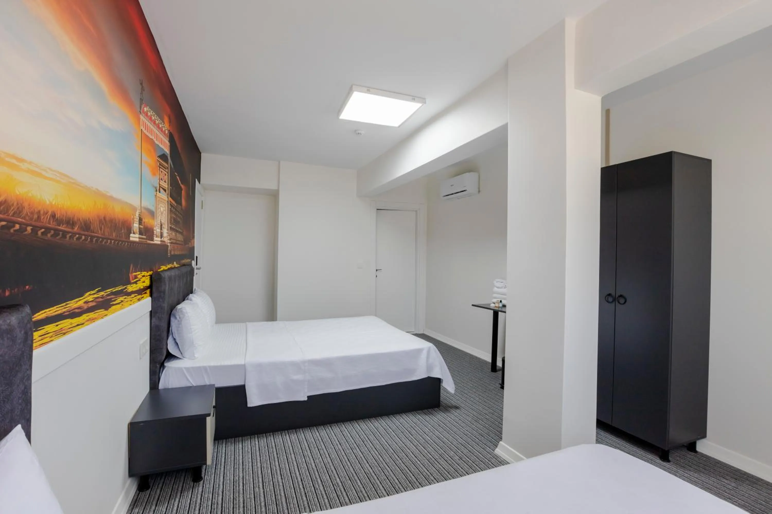 Bed in ACAR AIRPORT +PLUS