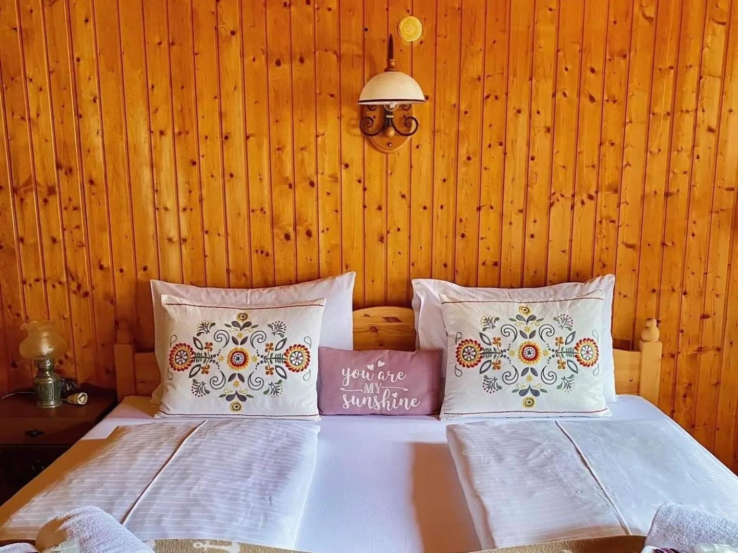 Bed in Pension Leopoldine