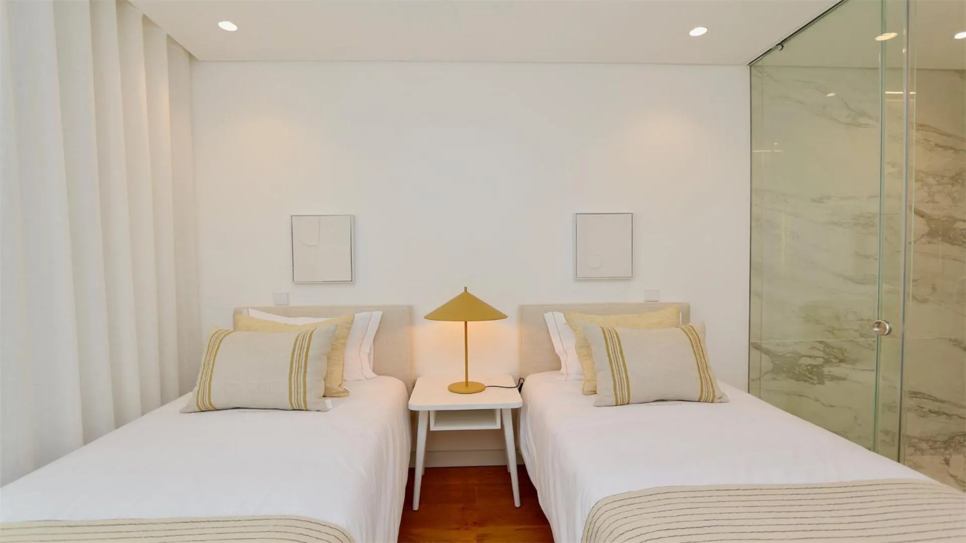 Bedroom, Bed in Lake24 CD256- CleverDetails, 3 bedroom apartment, sleeps 6, near to Falesia Beach and the Marina
