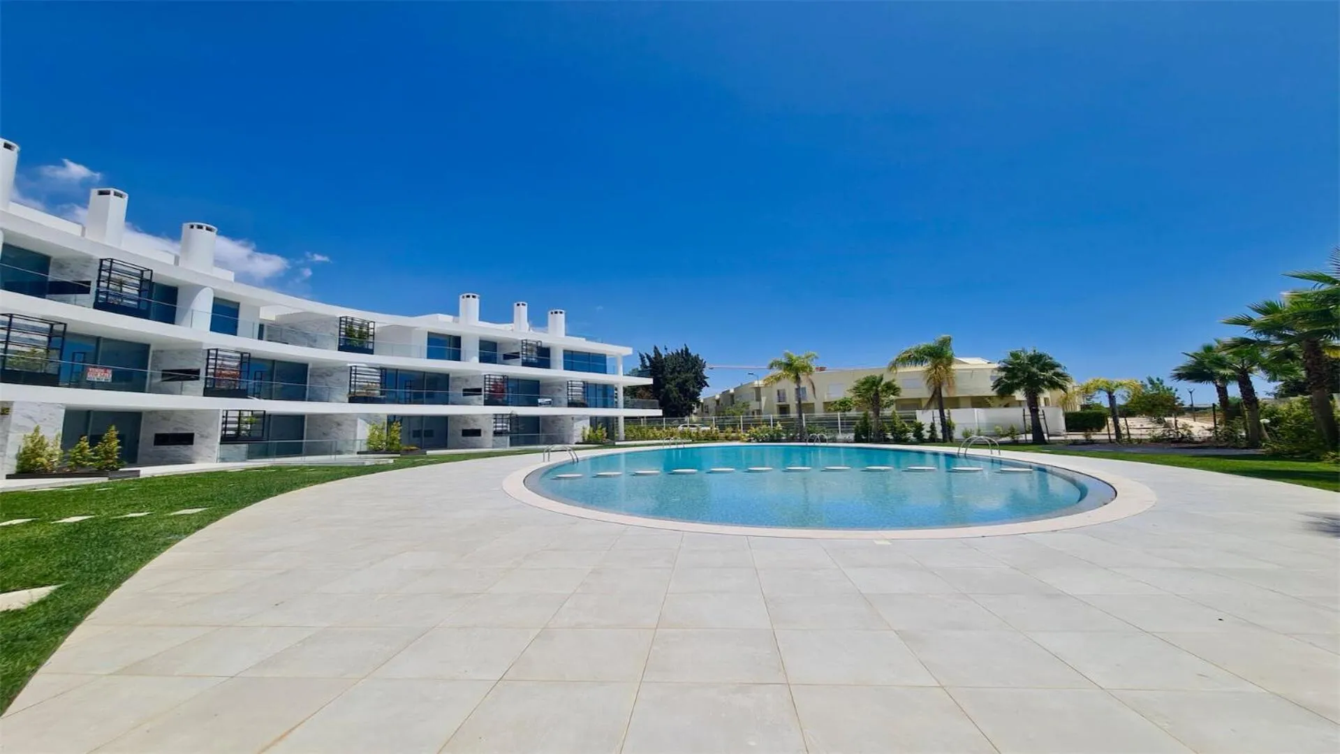 Property building in Lake24 CD256- CleverDetails, 3 bedroom apartment, sleeps 6, near to Falesia Beach and the Marina