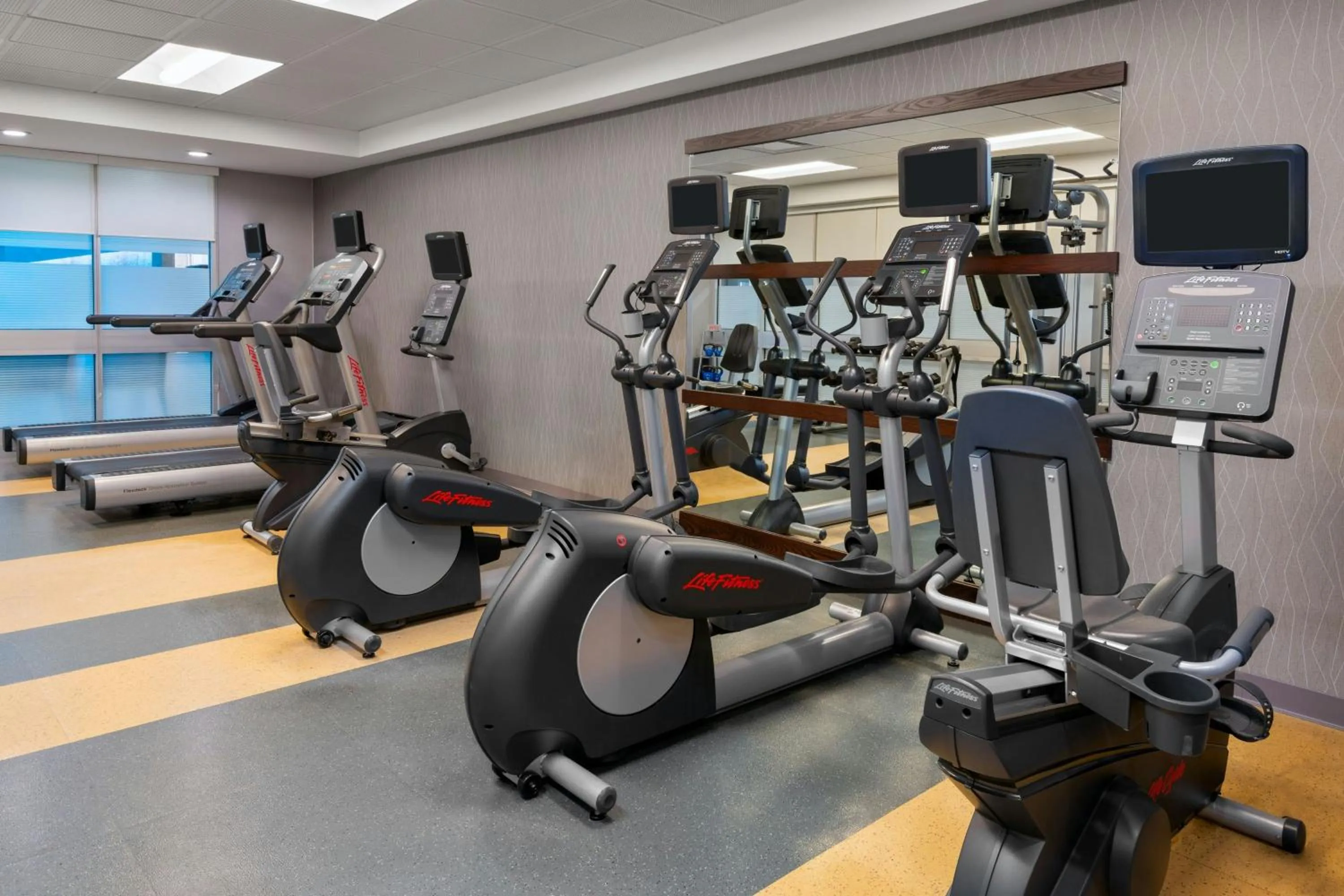 Fitness centre/facilities in Courtyard by Marriott Buffalo Downtown/Canalside