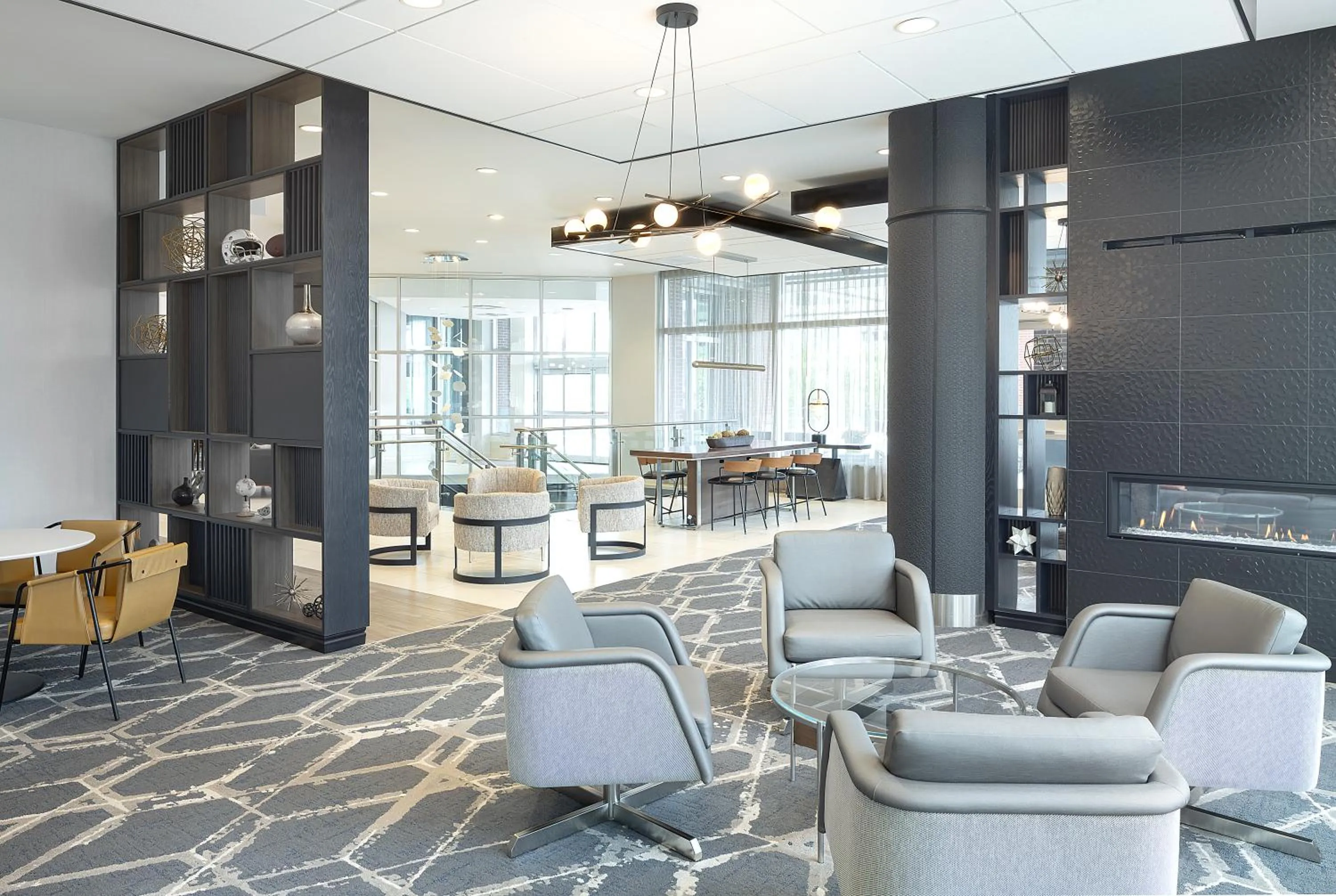 Seating area in Courtyard by Marriott Buffalo Downtown/Canalside