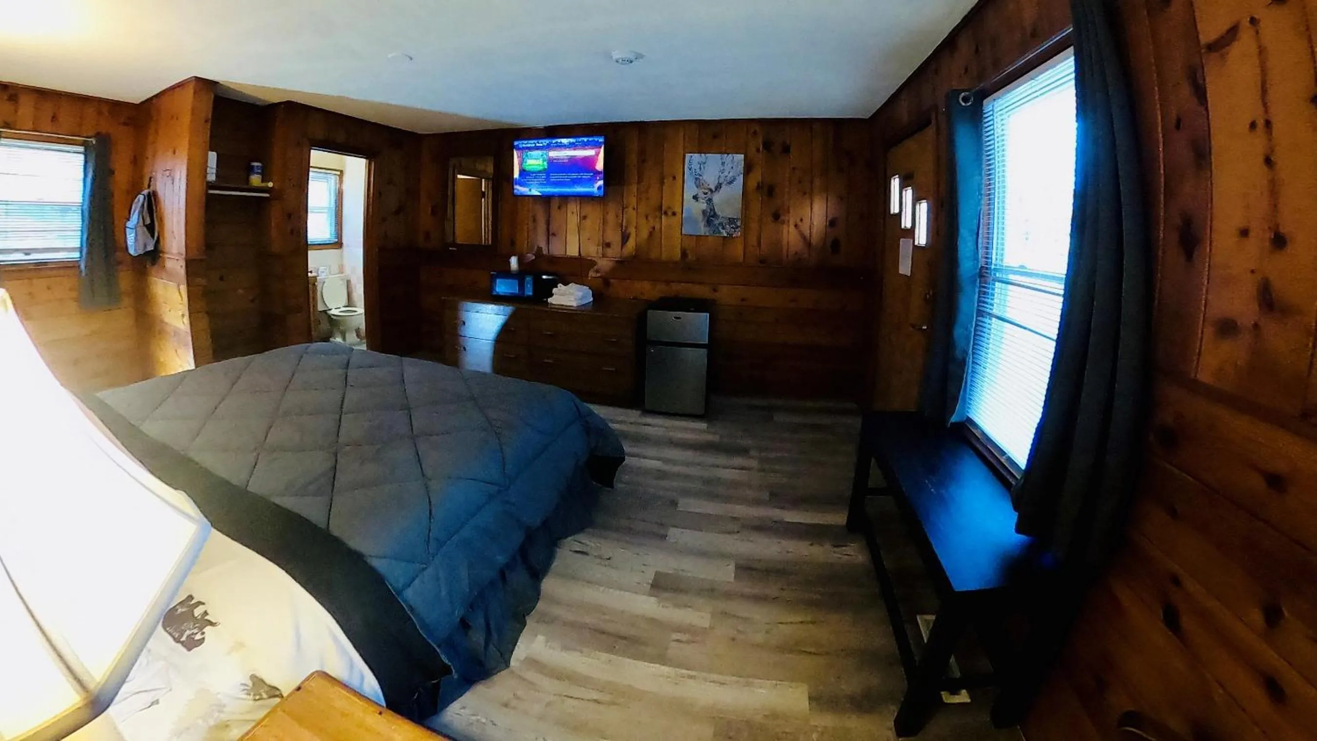 TV and multimedia in Heart of the Berkshires Motel