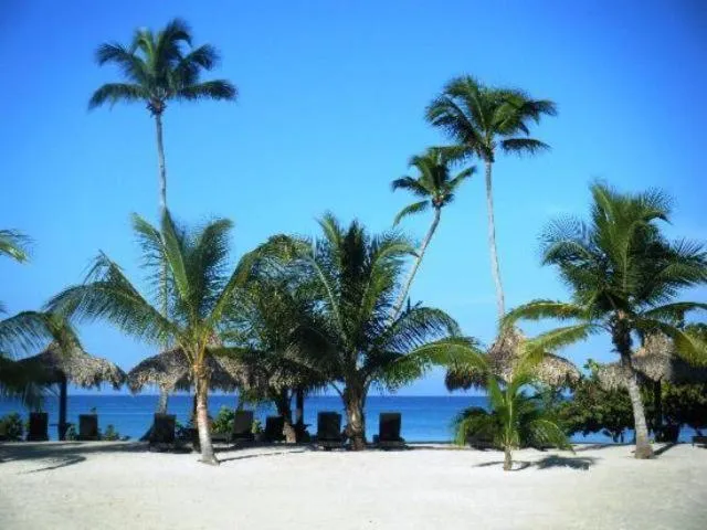 Day in Appartamenti in Cadaques Caribe
