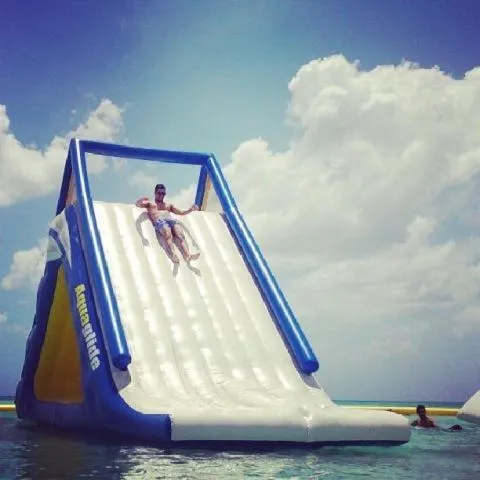 Day in Appartamenti in Cadaques Caribe