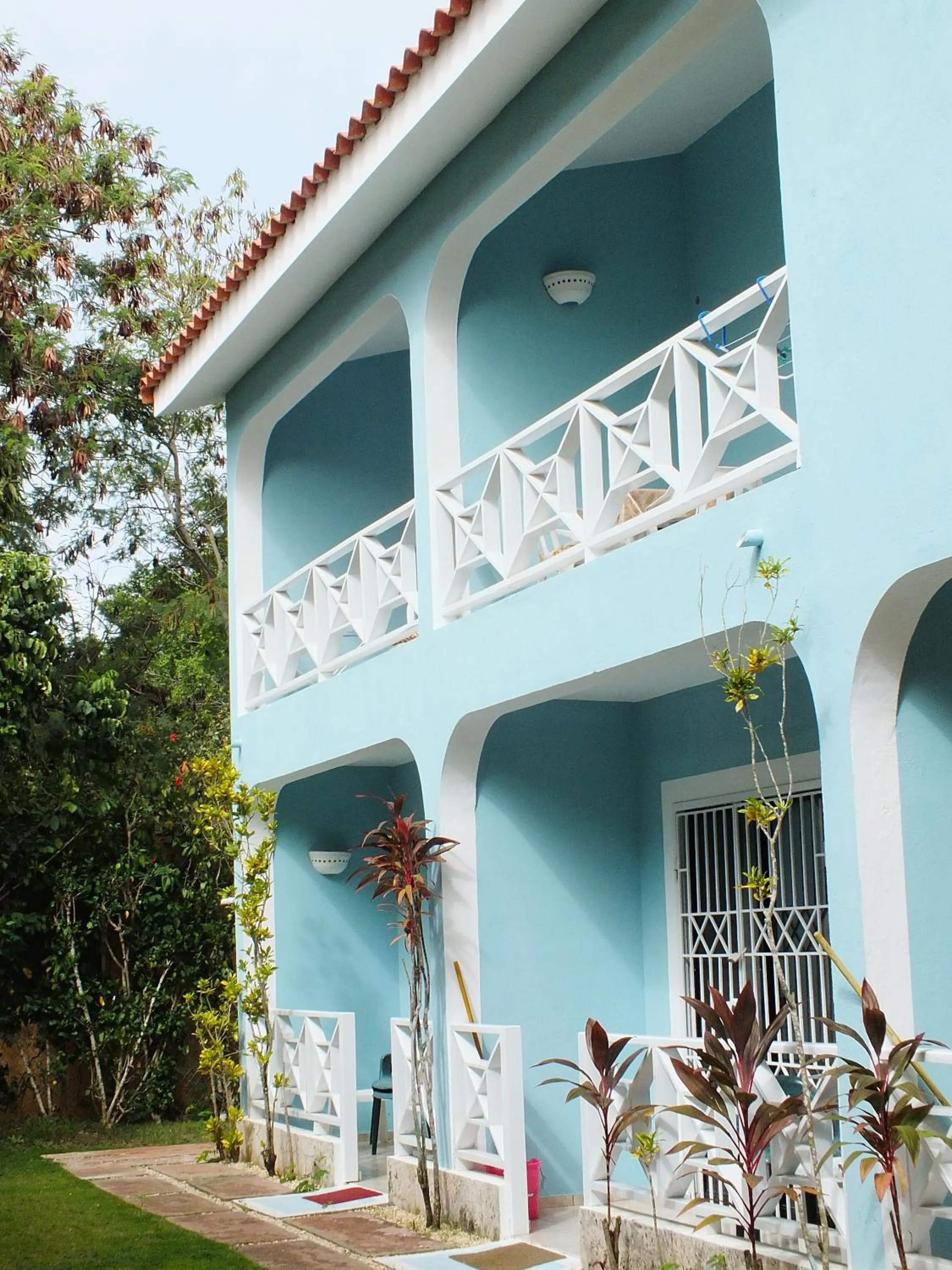 Property building in Villa Preciosa