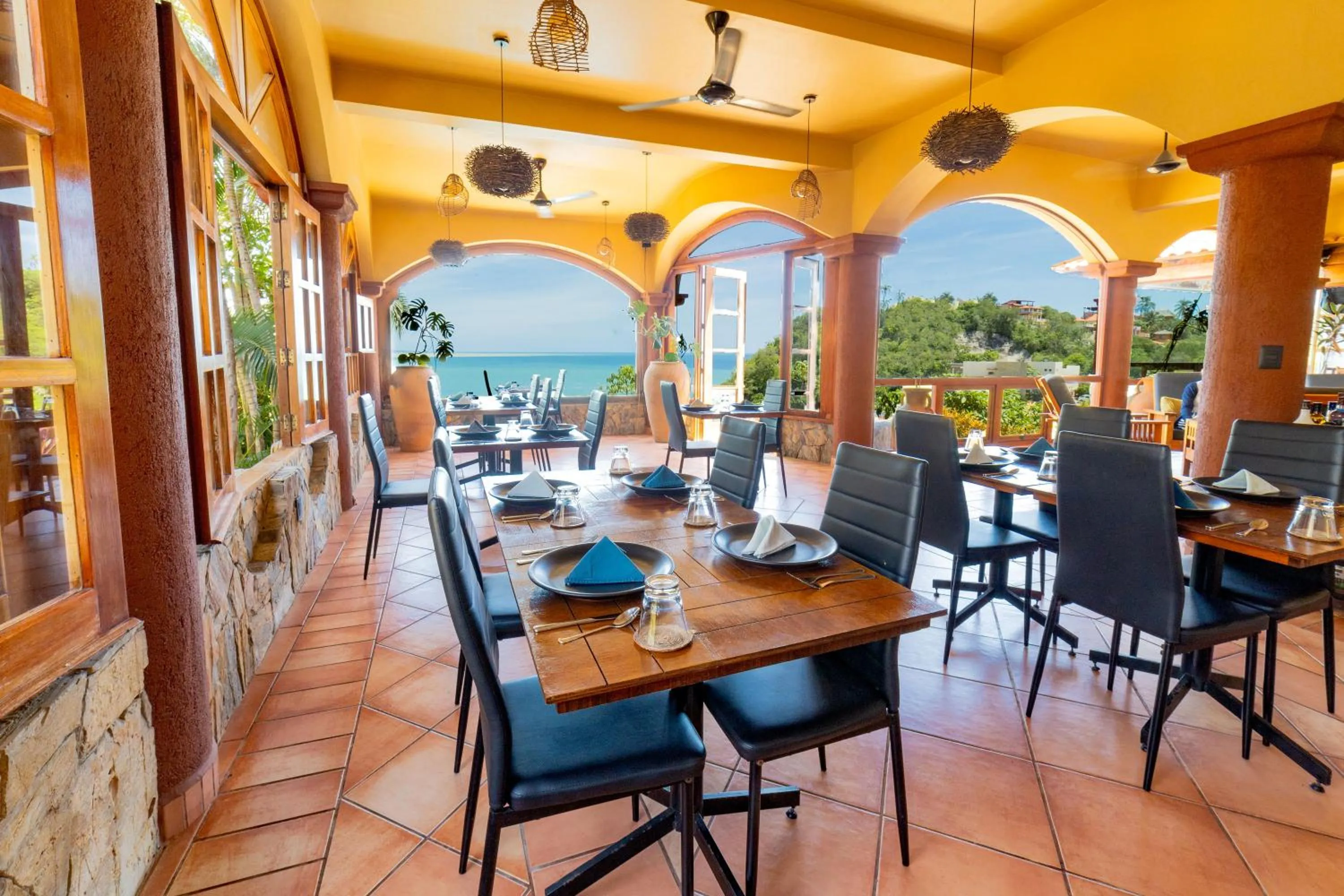 Restaurant/places to eat in Casa Ceiba Huatulco - Adults Only