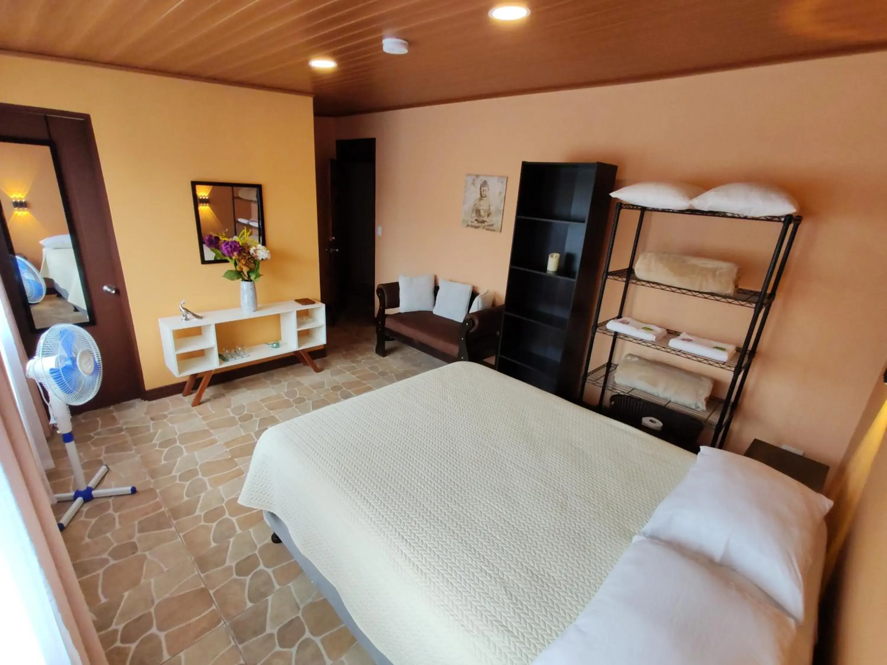 Queen Room with Garden View in Mi Casa Su Casa Monteverde Queen Room with Garden View in Mi Casa Su Casa Monteverde