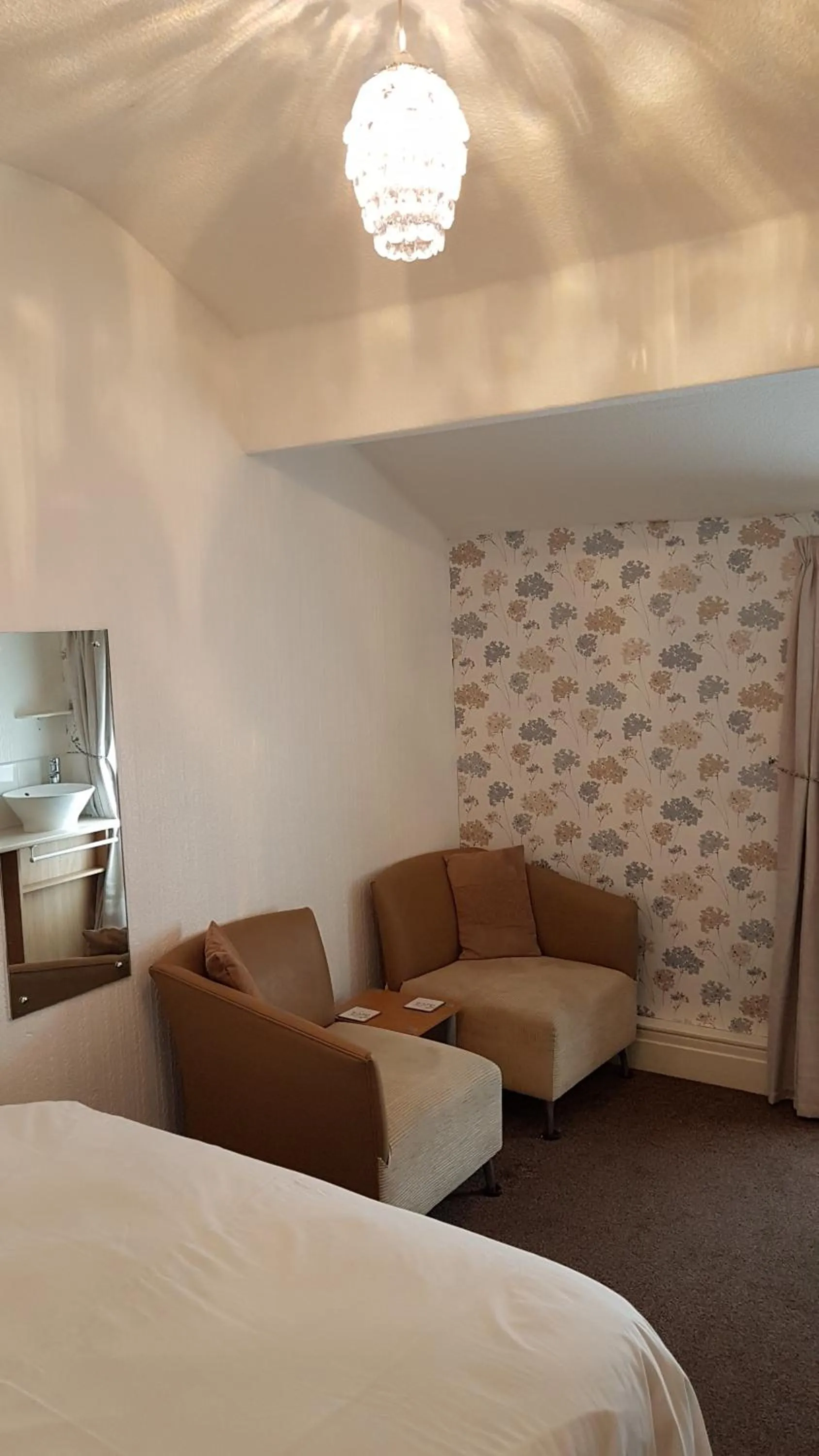 Seating area, Bed in Blackpool Lodge