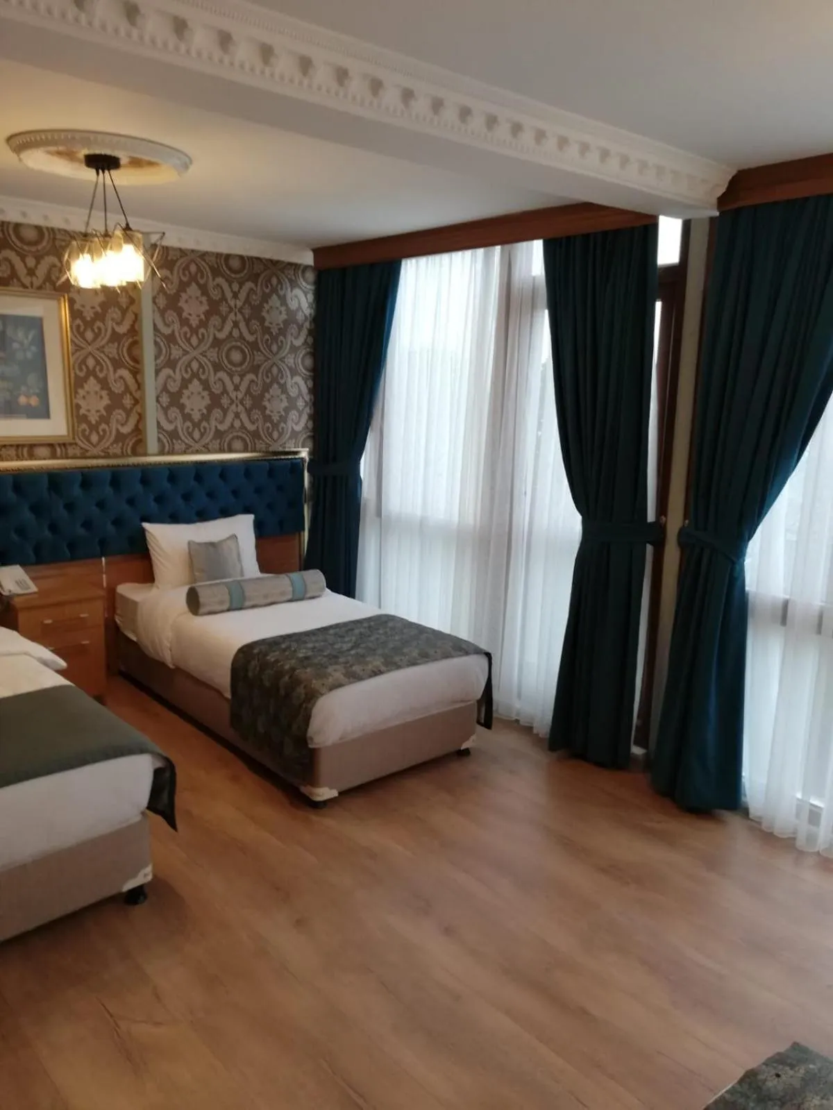 Bed in GOLDEN PALACE SEA ViEW