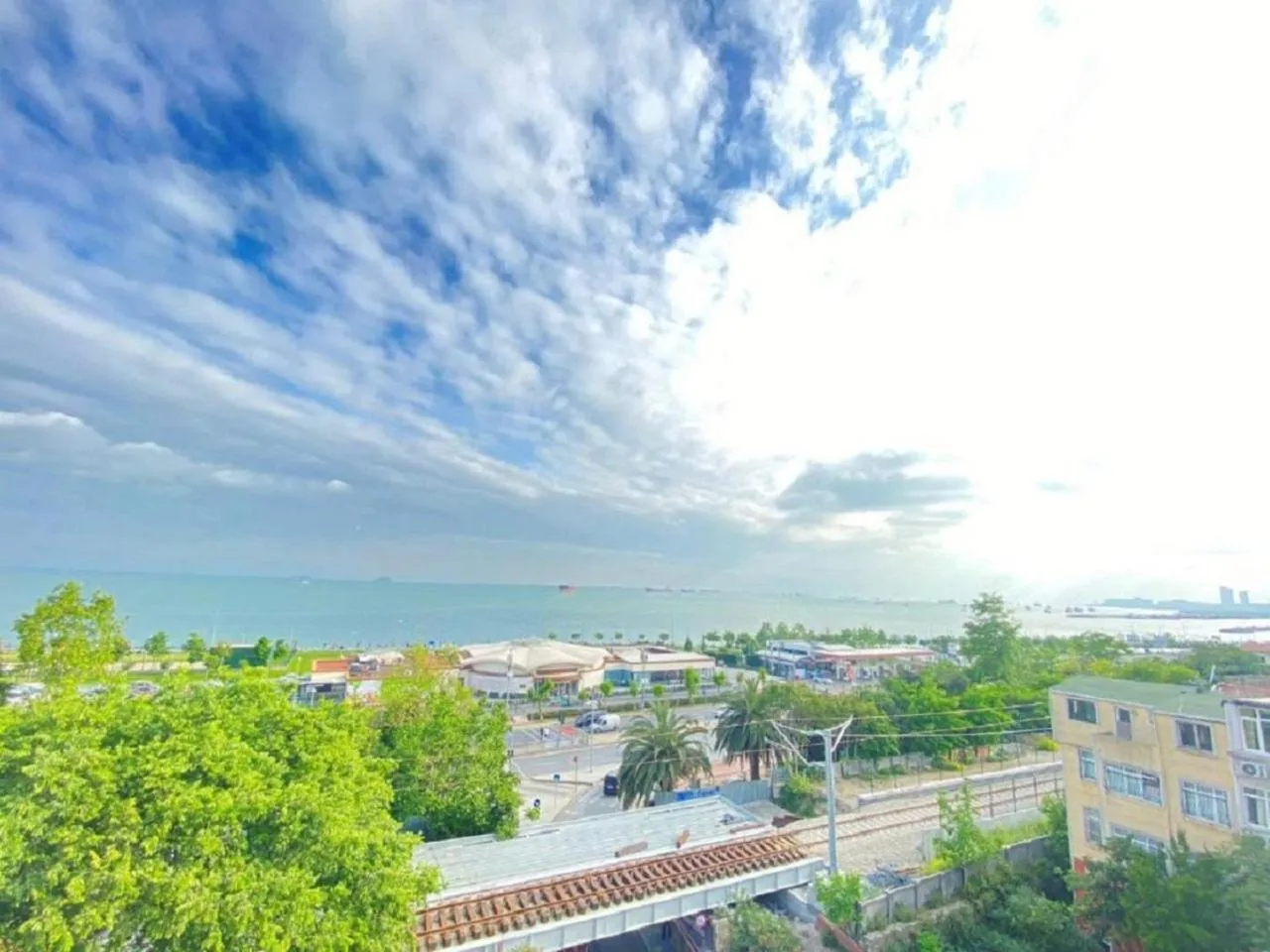 Day in GOLDEN PALACE SEA ViEW