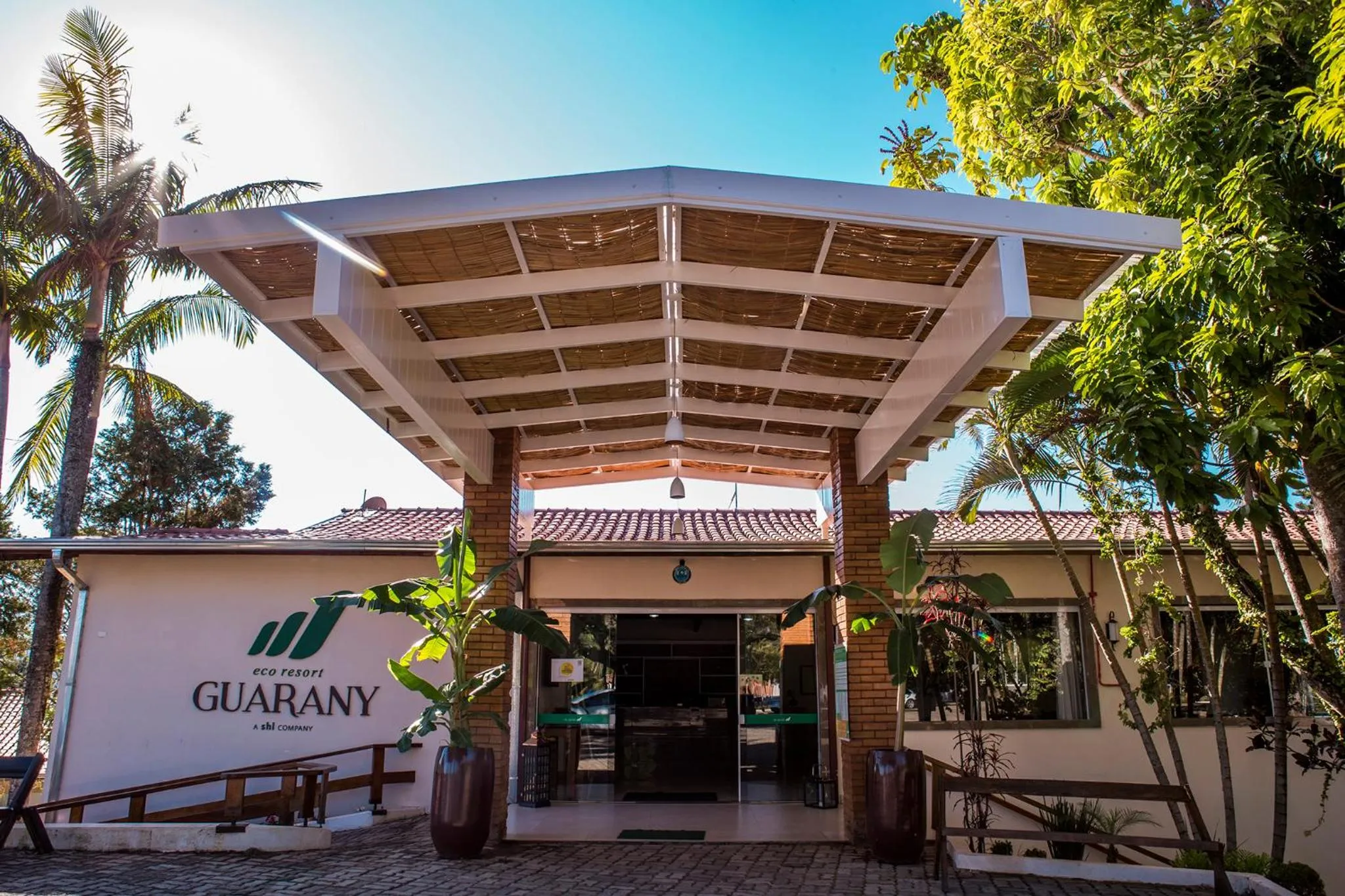 Facade/entrance in Guarany Eco Resort