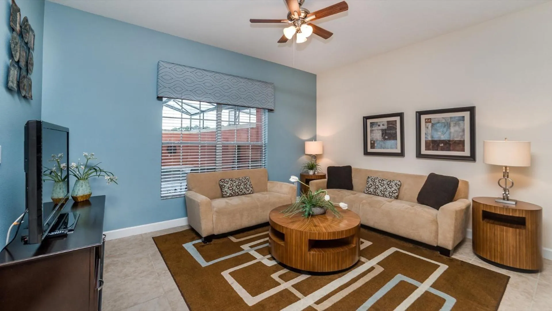 3031 Beach Palm
