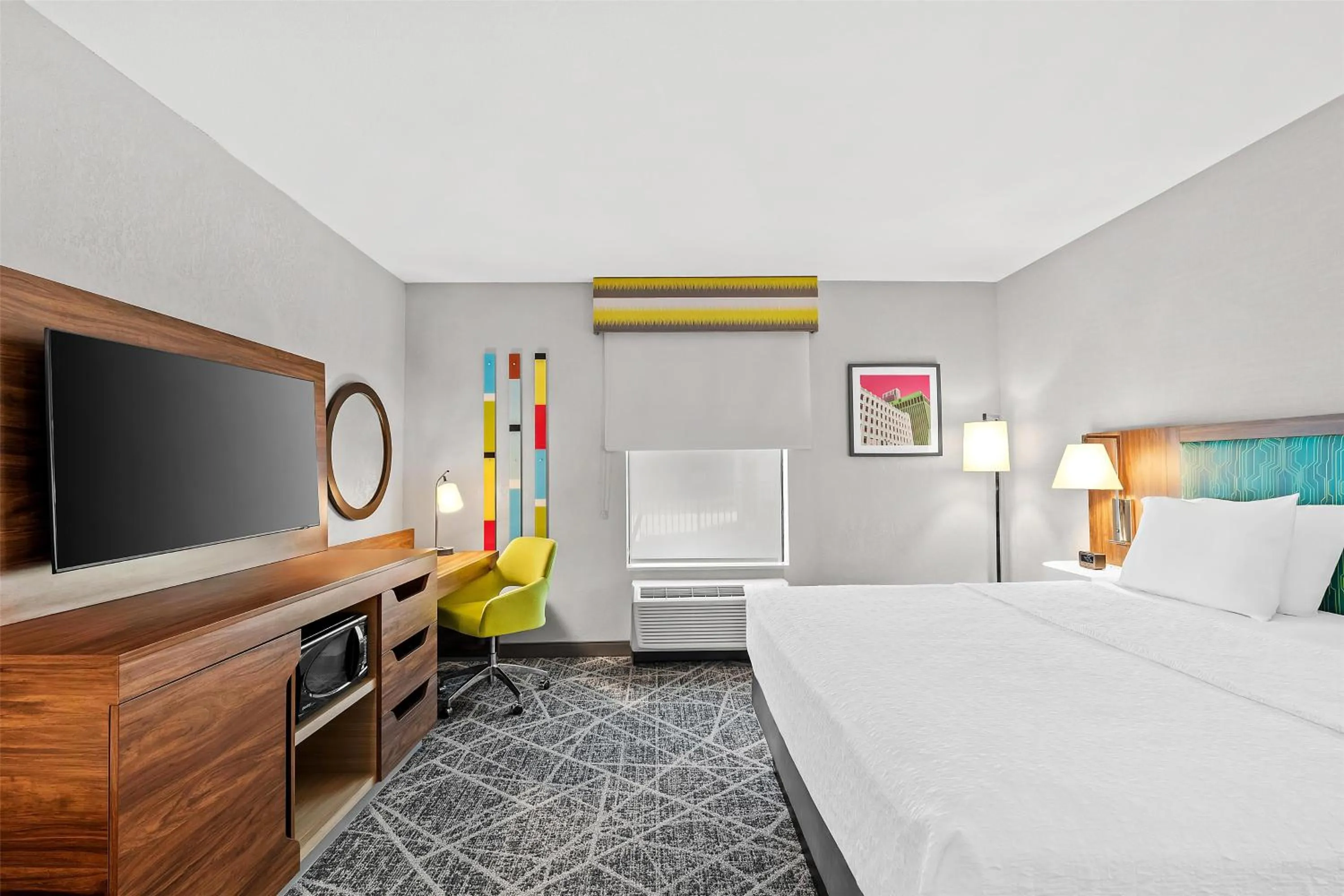 Bed in Hampton Inn Omaha/West Dodge Road, Old Mill