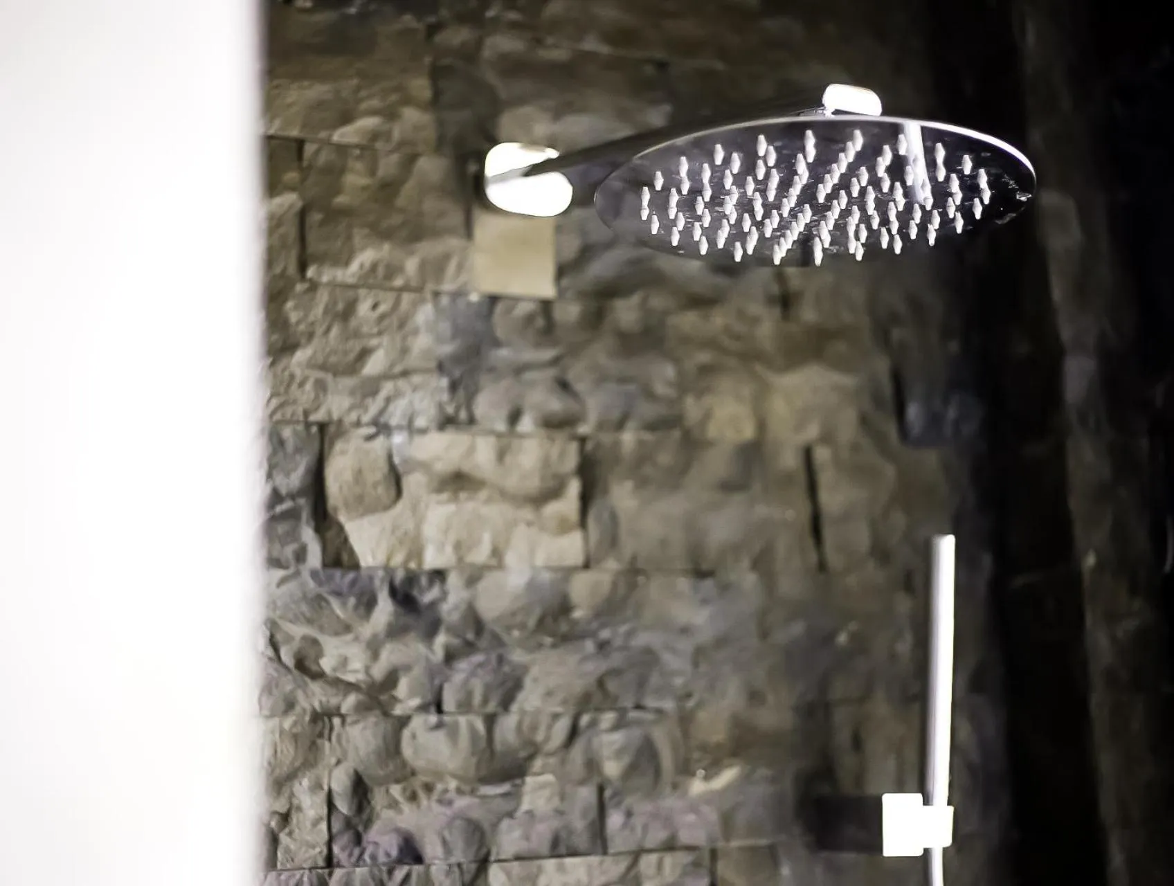 Shower in Angsoka Bungalow