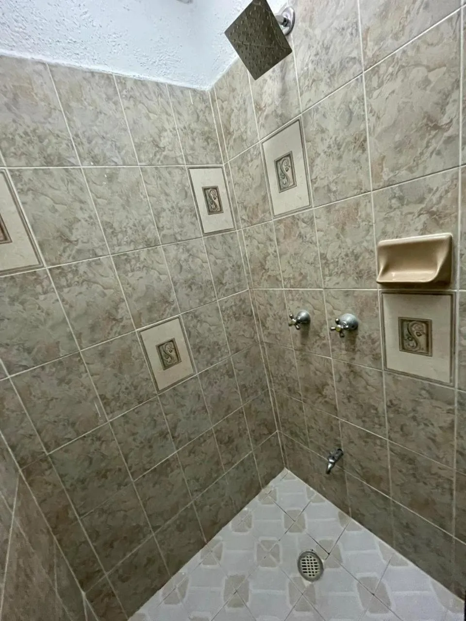 Shower in MAYAB Playa - 5Th. Ave