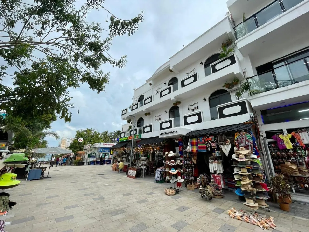 Property building in MAYAB Playa - 5Th. Ave