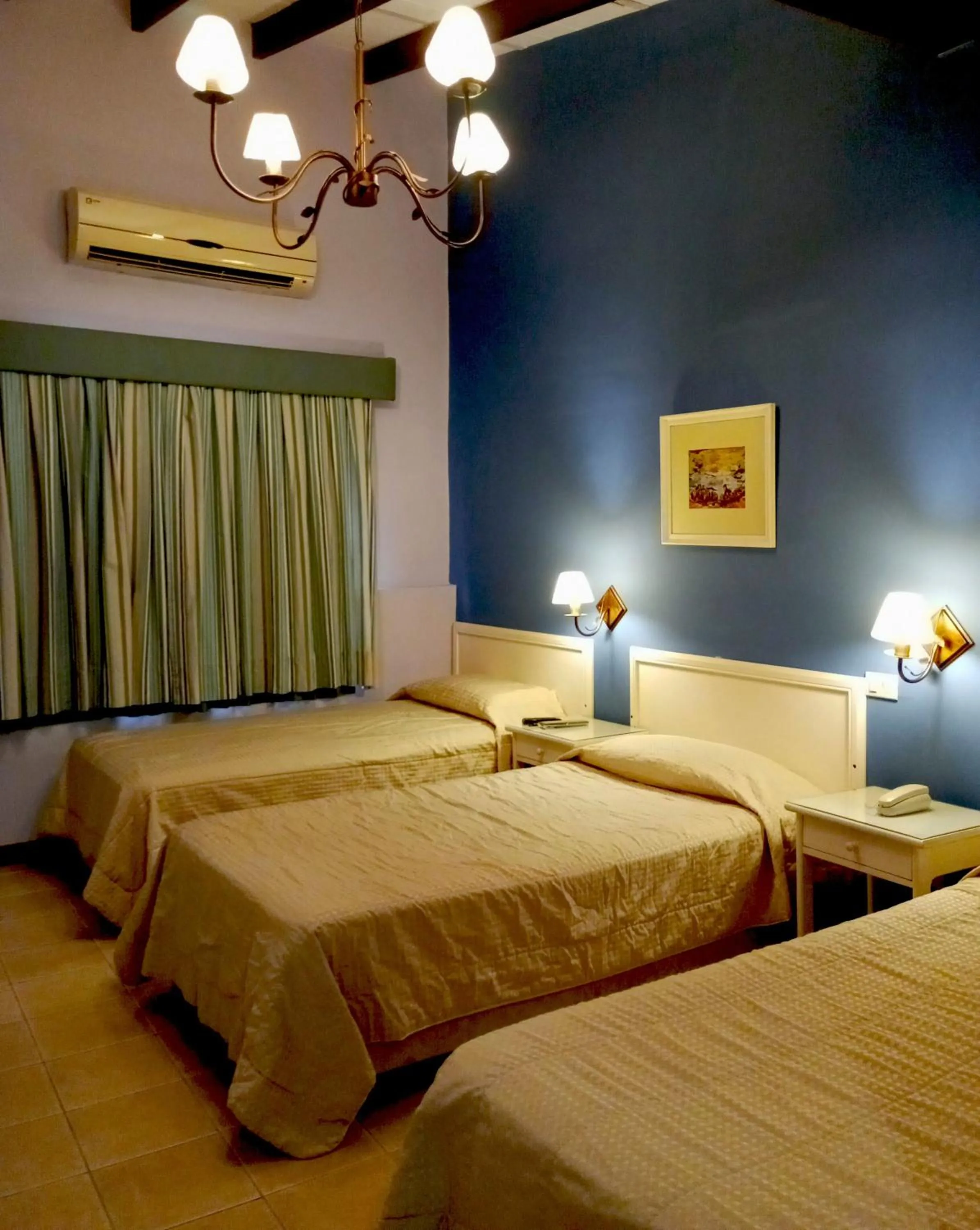 Bed in Hotel Bristol Asuncion