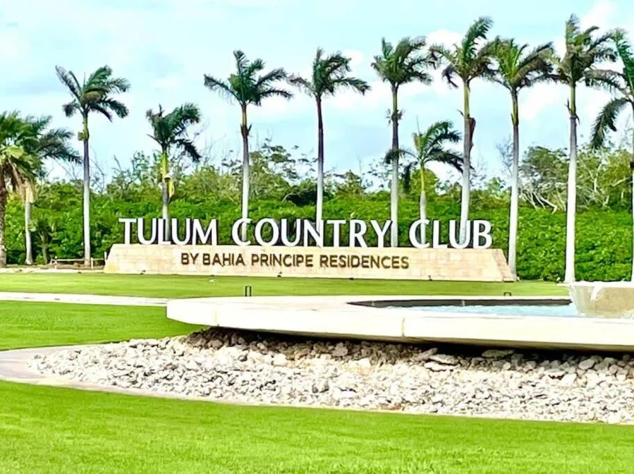 Luxury Apartment with M Benz and & Driver Included