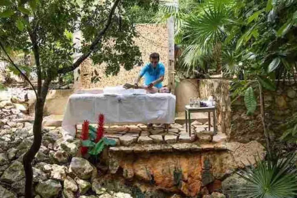 Luxury Apartment with M Benz and & Driver Included