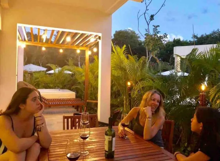 Garden in Luxury Apartment with M Benz and & Driver Included