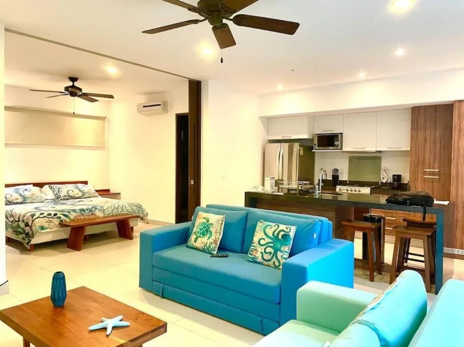 Kitchen or kitchenette in Luxury Apartment with M Benz and & Driver Included