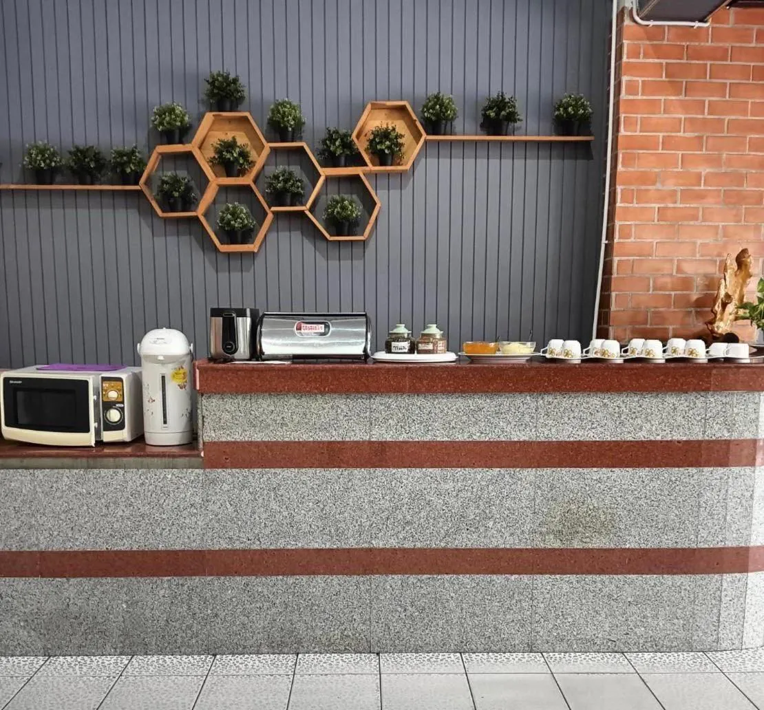 Food and drinks in Citi Place Hotel ซิตี้ เพลส