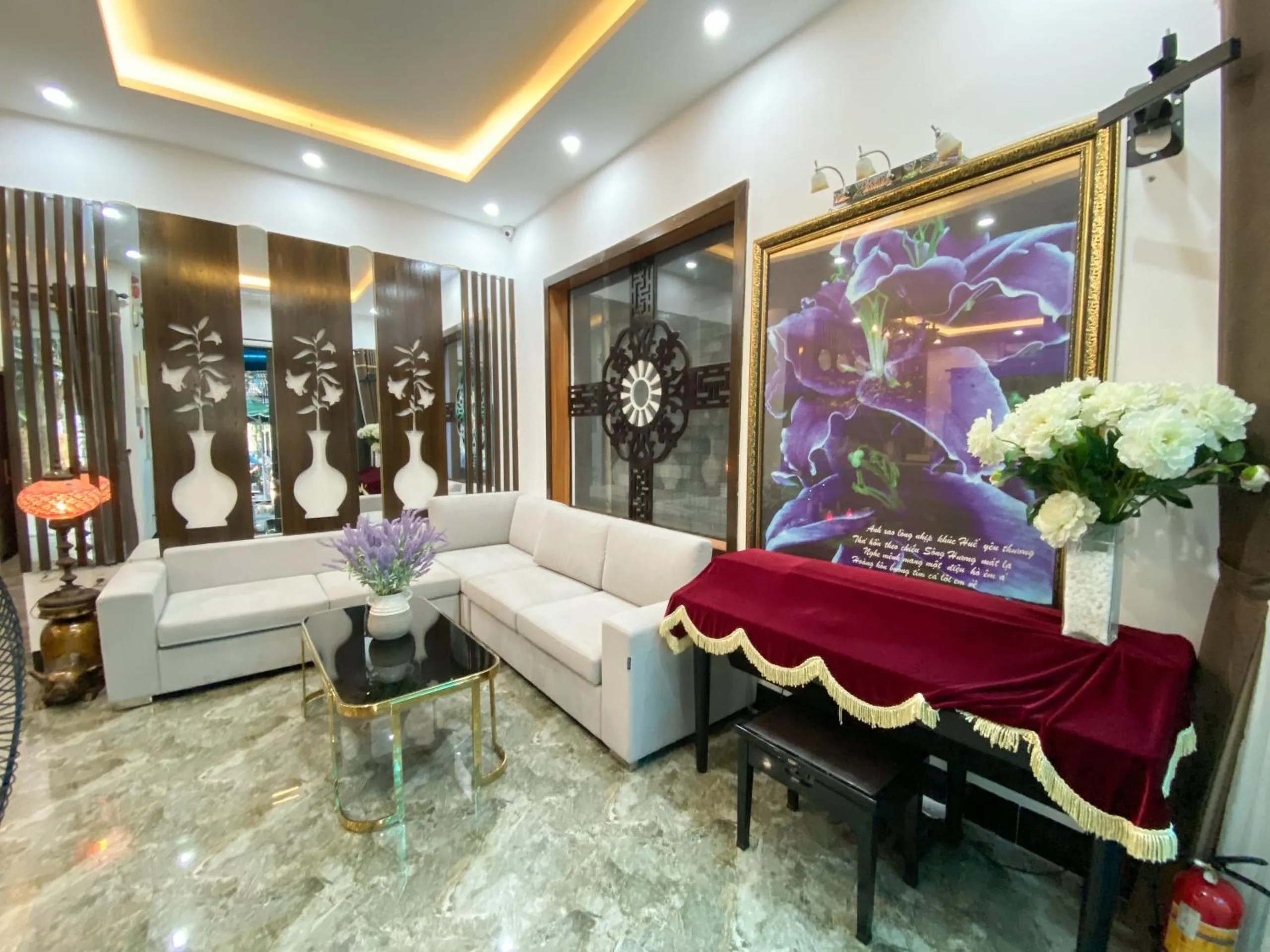 Lobby or reception in Nguyên Hương Hotel