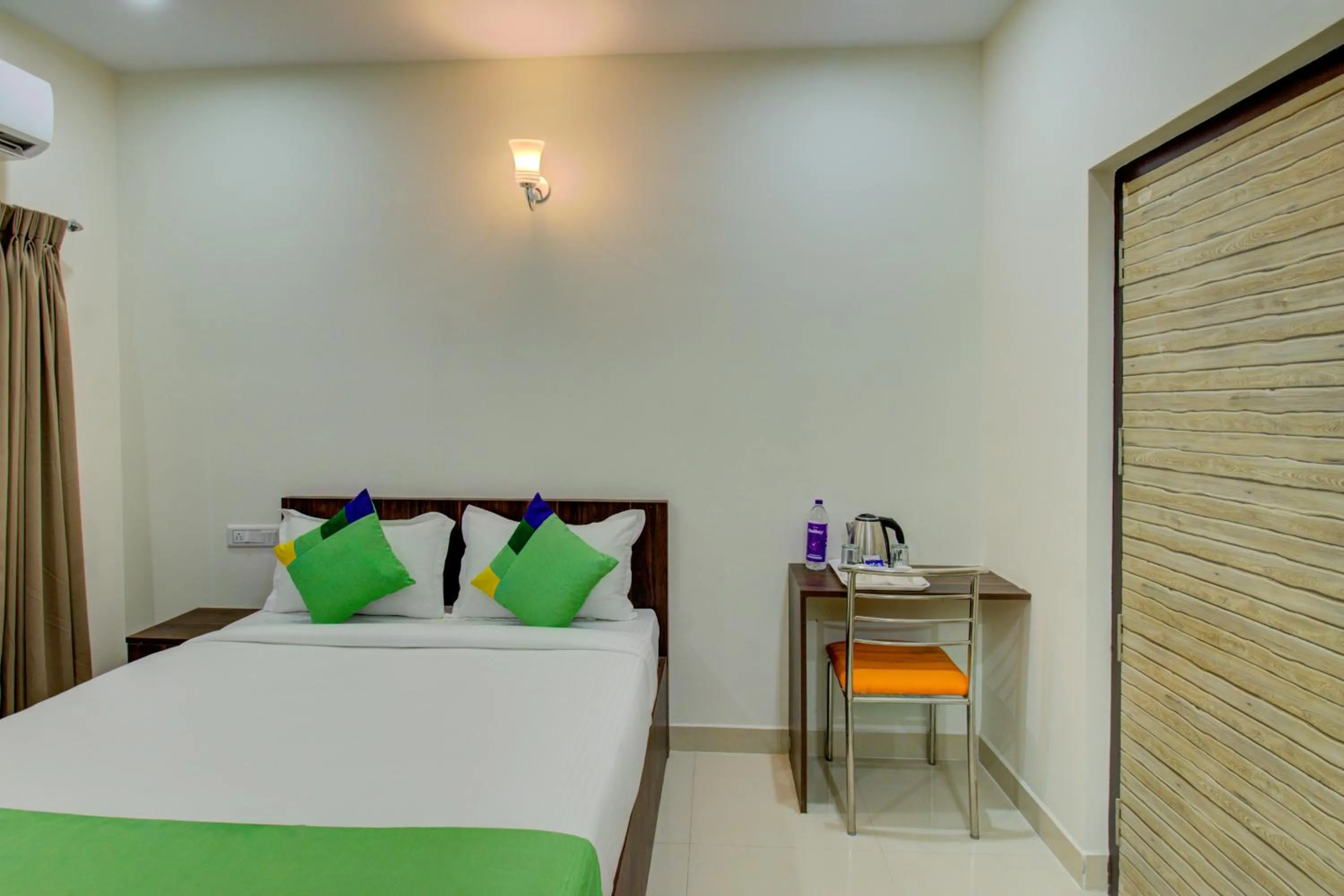 Bedroom, Bed in Treebo Fortune Stay Inn