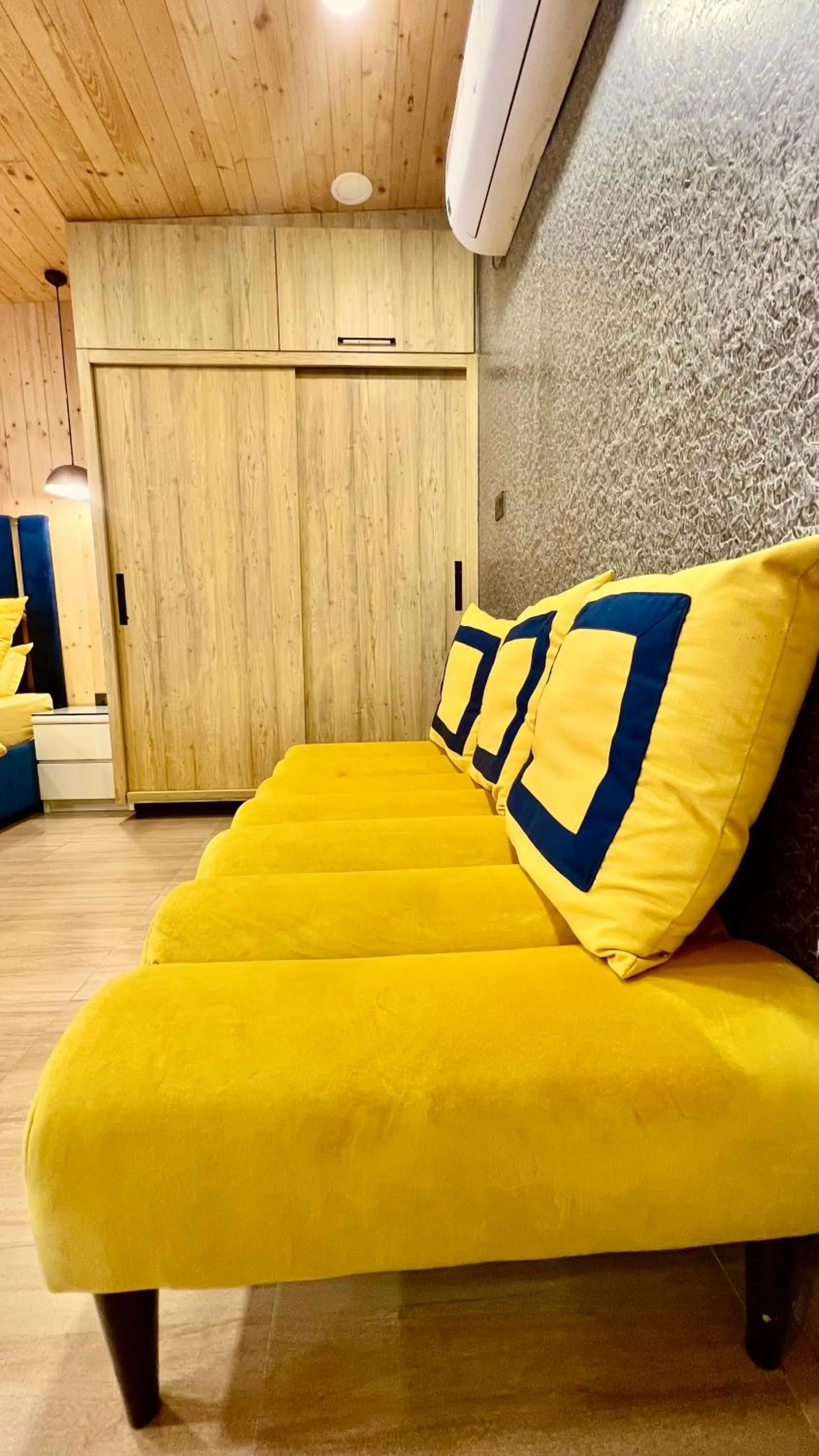 Seating area in Clarence Cottage