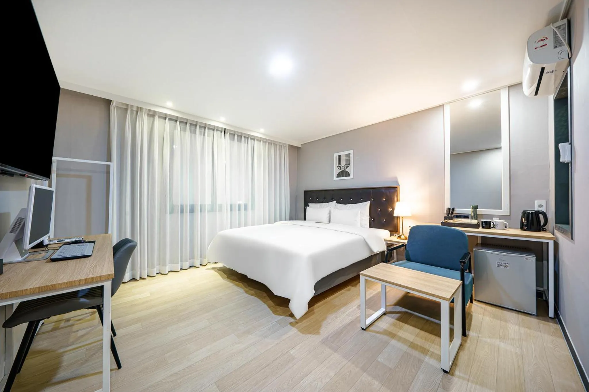 Bed in Brown Dot Hotel Angang