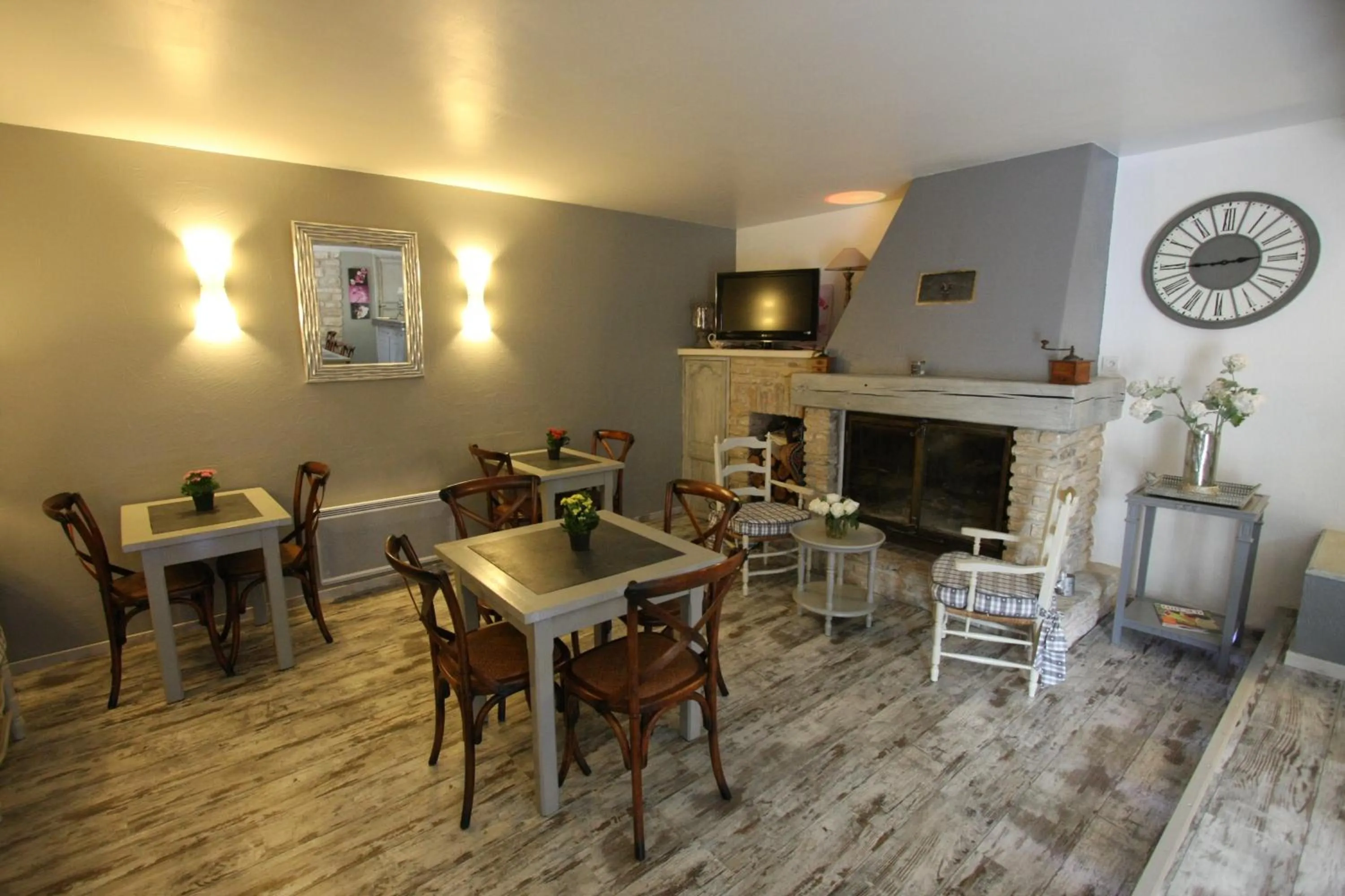 Lounge or bar in Hotel Van Gogh