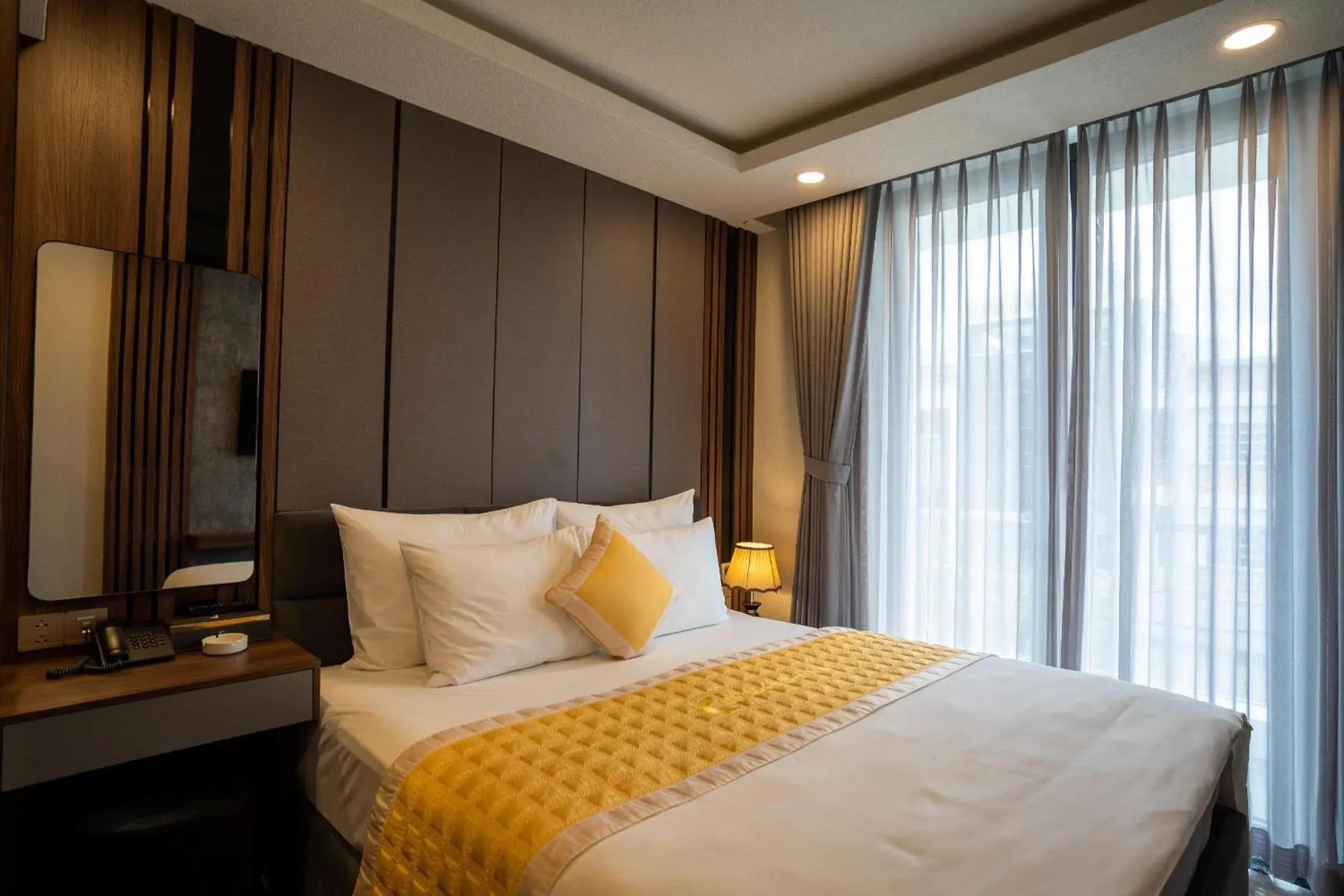 Bed in The Moon 2 Hotel Bed in The Moon 2 Hotel