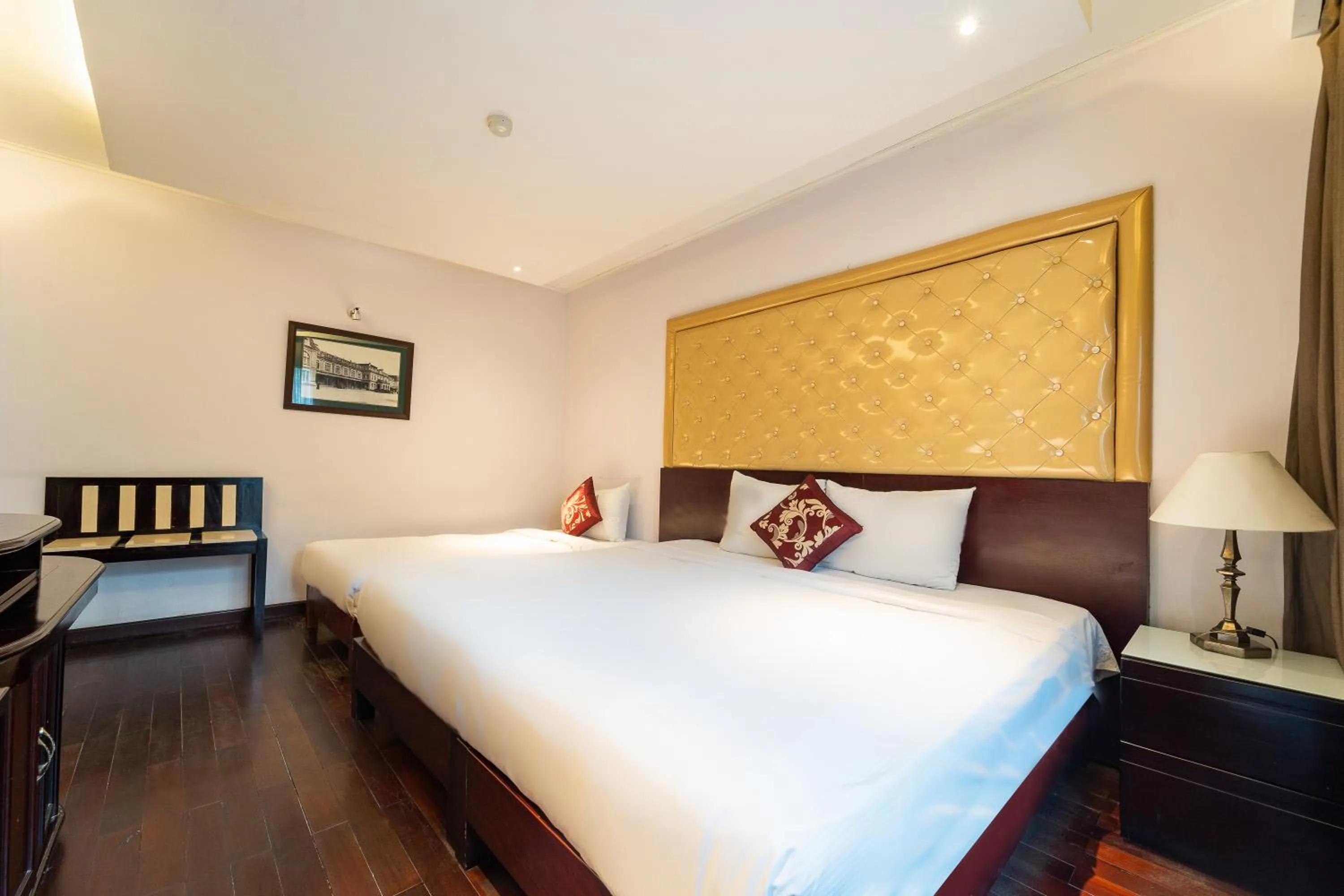 Bedroom in Ha Noi Memory Central Hotel And Spa