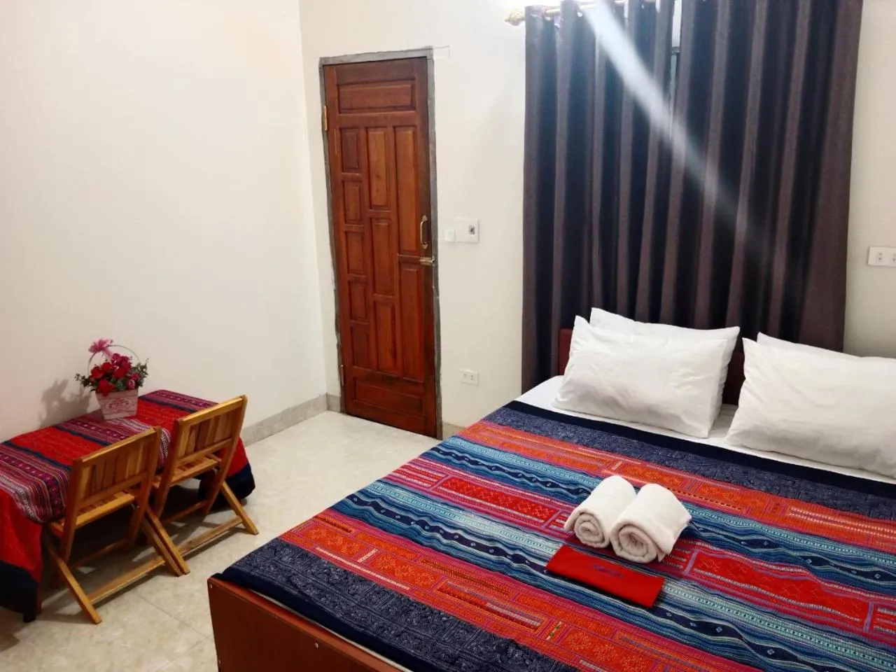 Photo of the whole room, Bed in Ha Giang Yolo House and Loop Tours