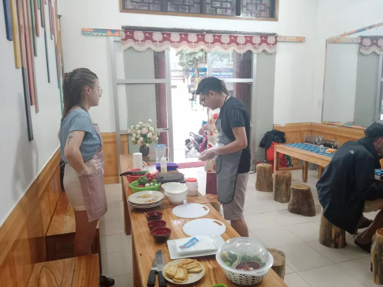 Restaurant/places to eat in Ha Giang Yolo House and Loop Tours