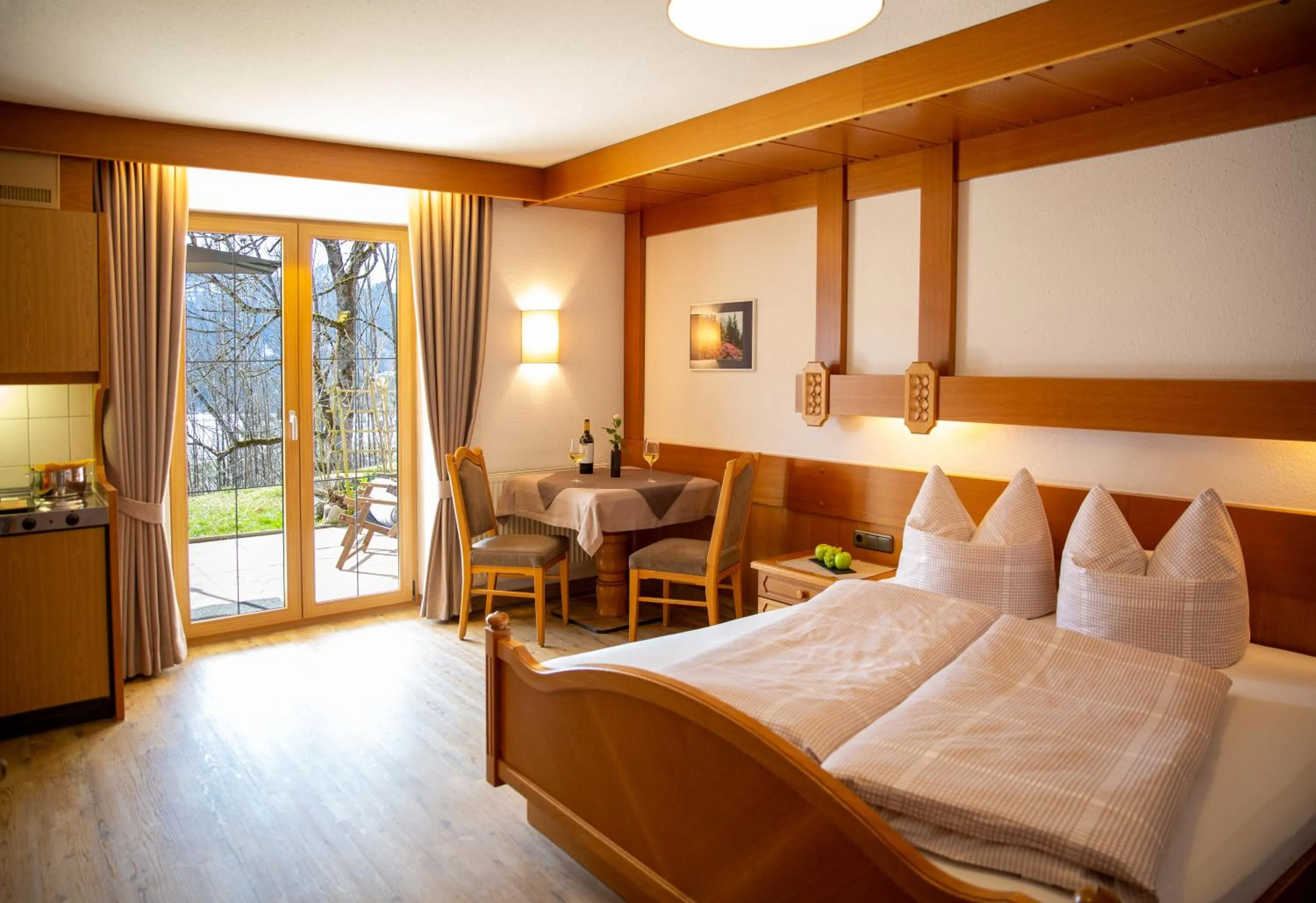 Photo of the whole room, Bed in Landhaus Menz