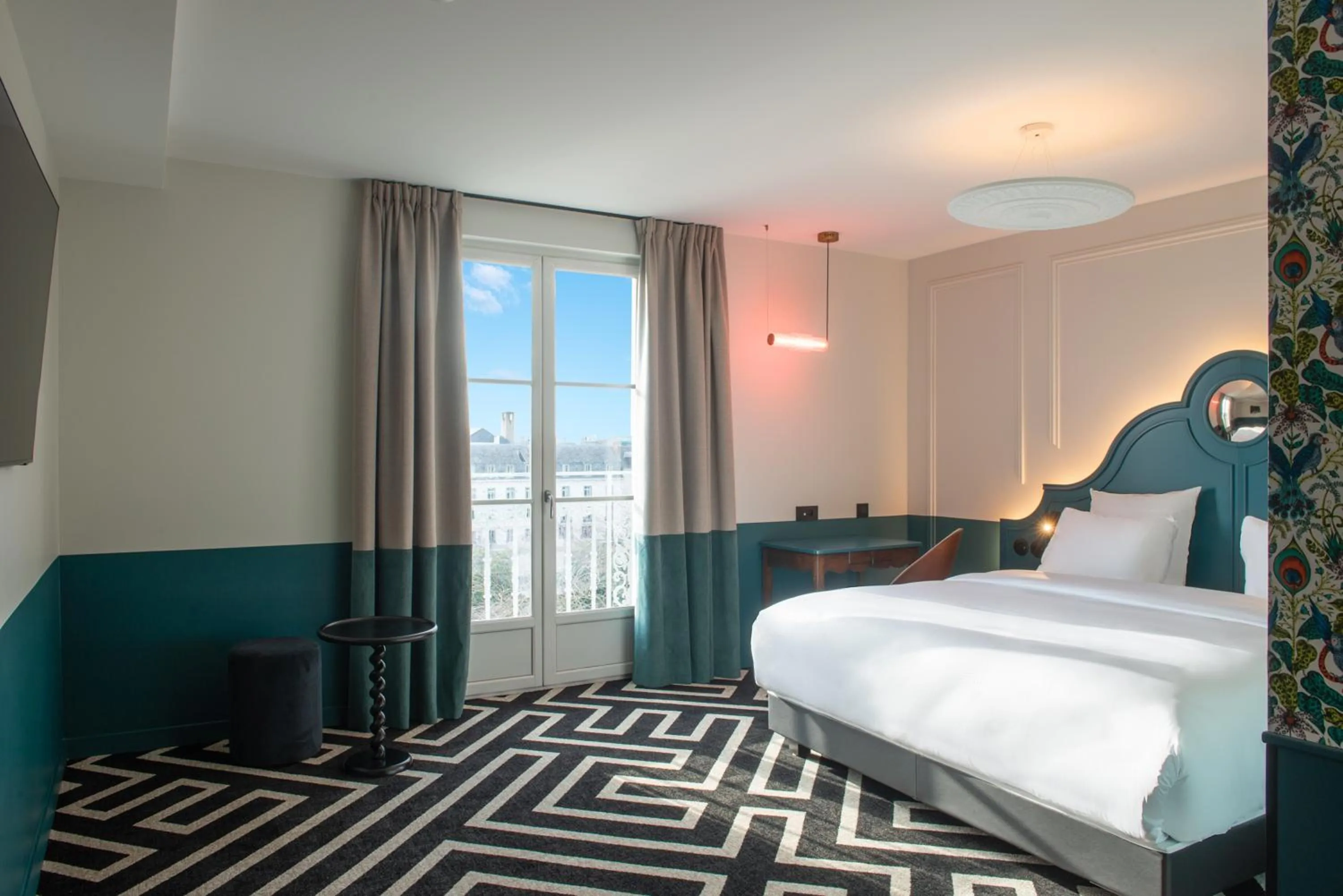 Bed in LABE Hôtel Tours Centre Gare