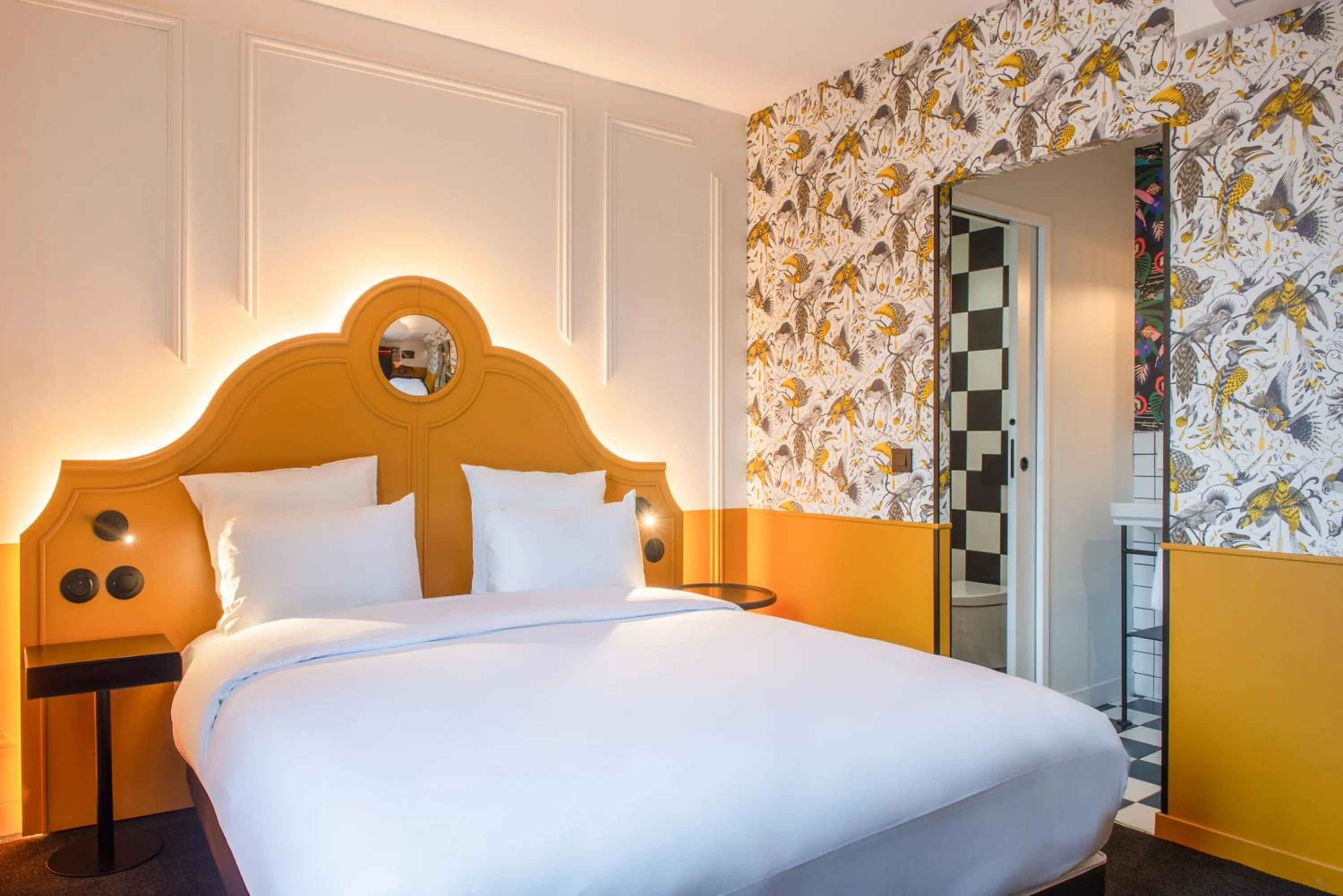 Bed in LABE Hôtel Tours Centre Gare