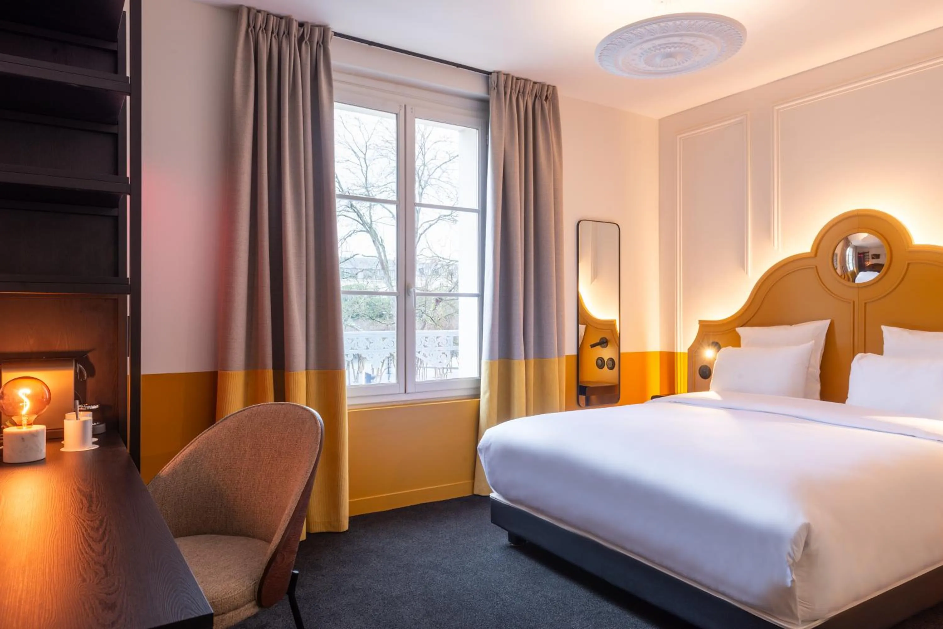 Bed in LABE Hôtel Tours Centre Gare