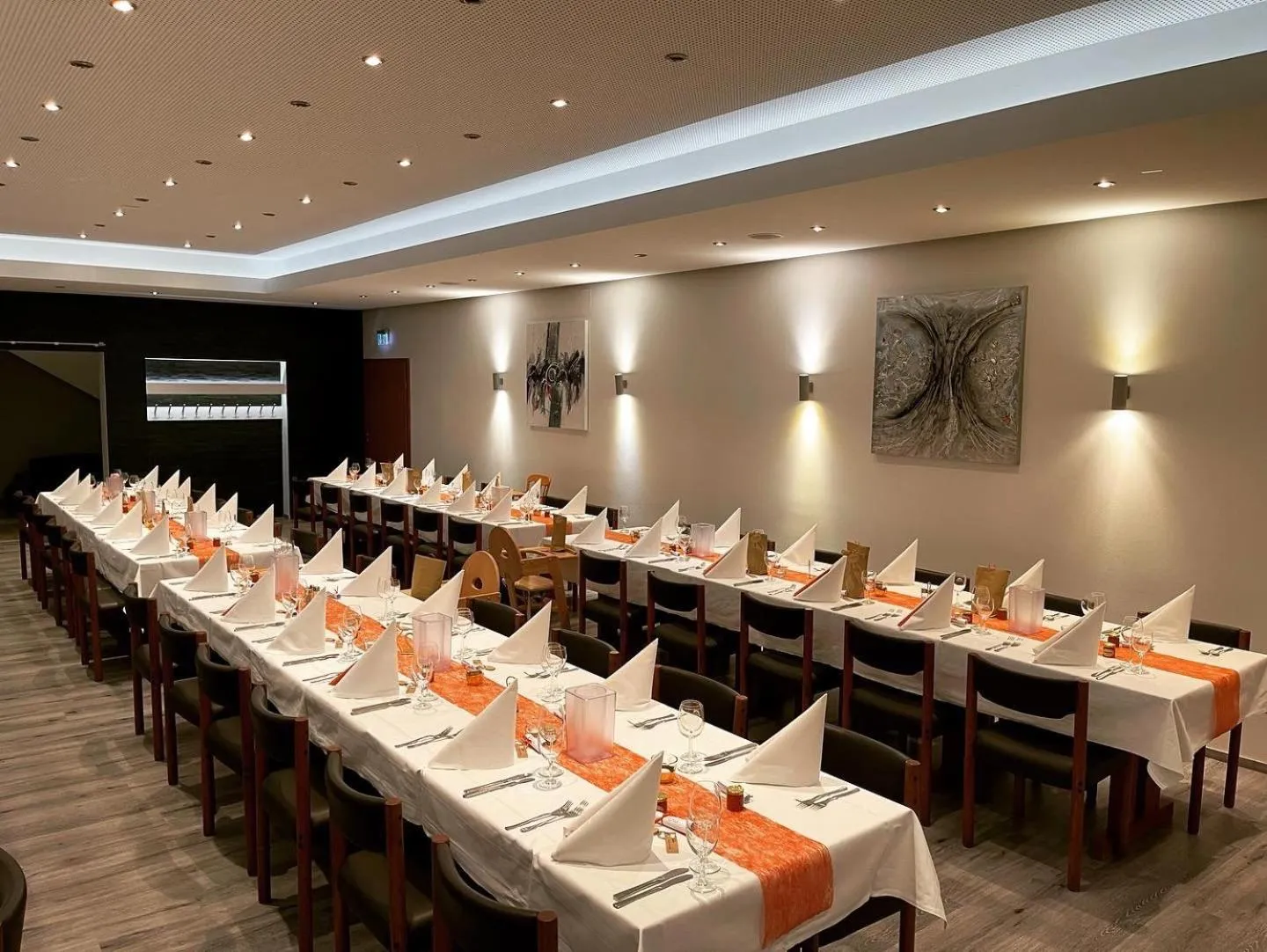 Restaurant/places to eat in Hotel Krone