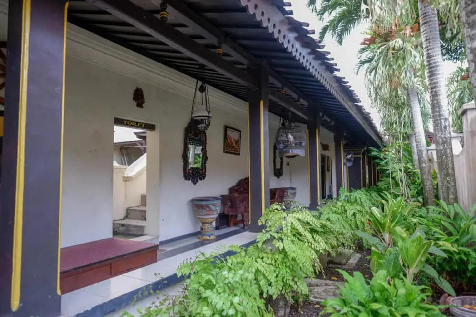 Property building in Cakra Homestay Solo Mitra RedDoorz